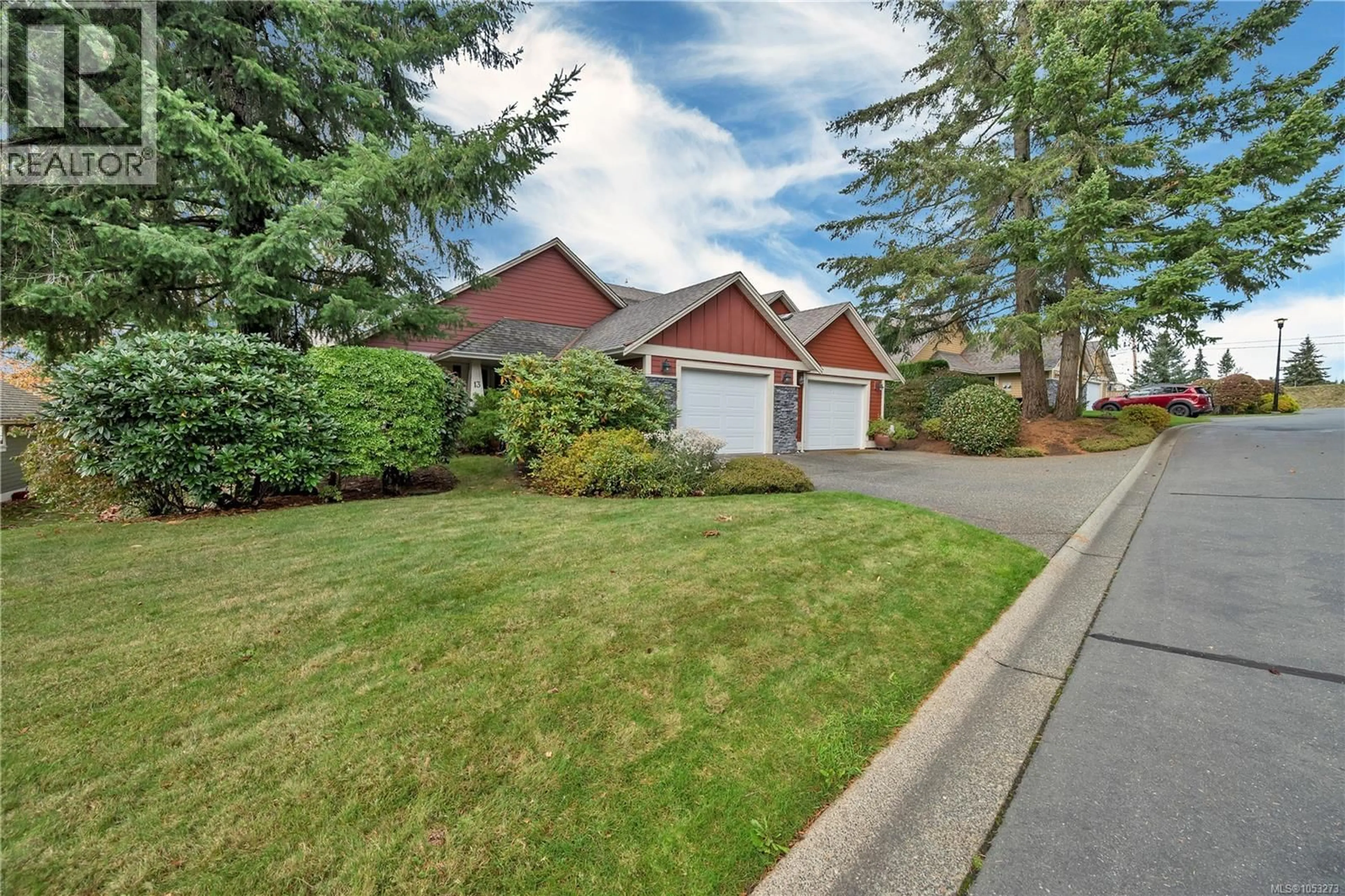 Home with vinyl exterior material, street for 13 - 769 MERECROFT ROAD, Campbell River British Columbia V9W8H6