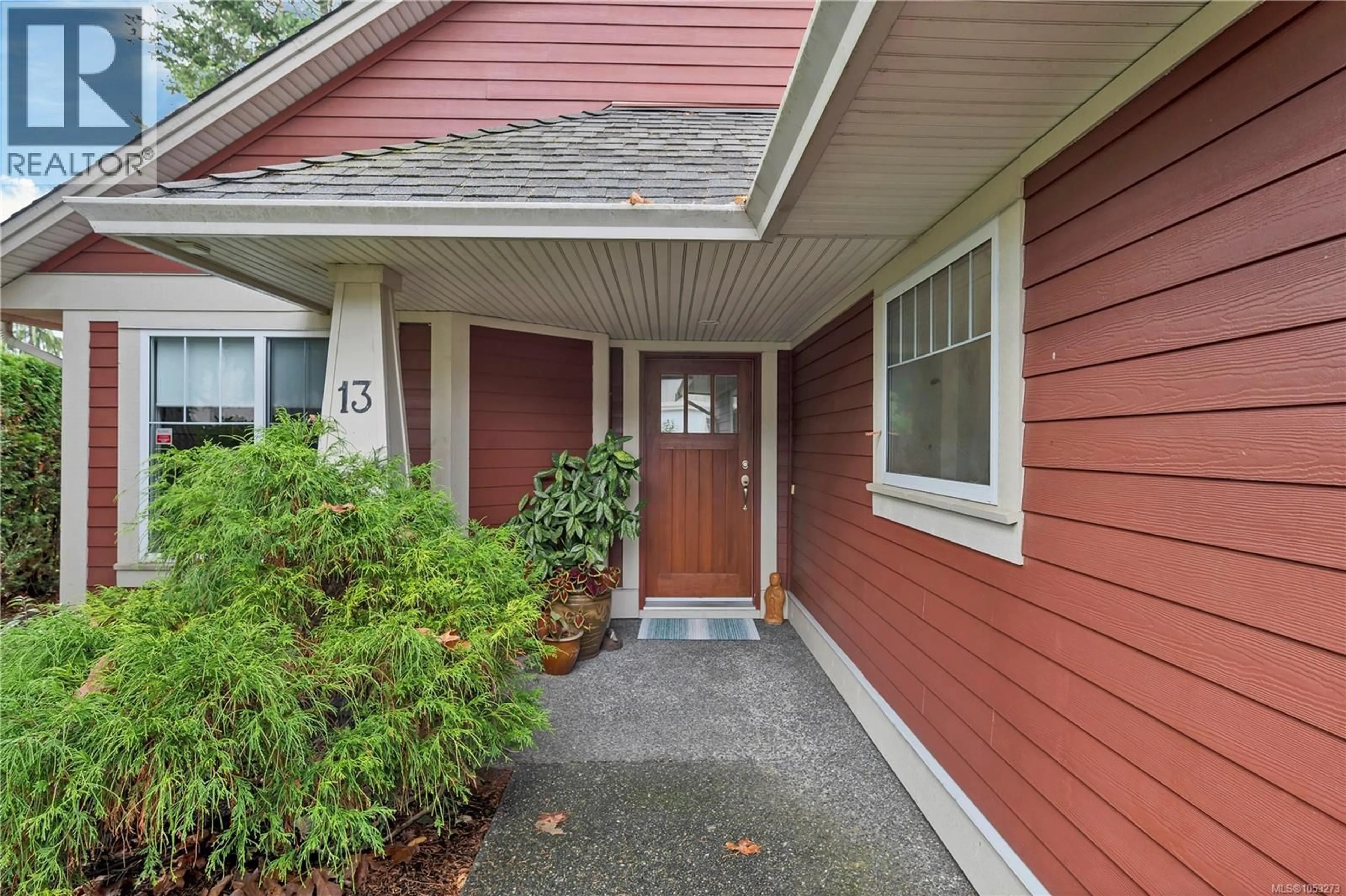 Home with vinyl exterior material, street for 13 - 769 MERECROFT ROAD, Campbell River British Columbia V9W8H6