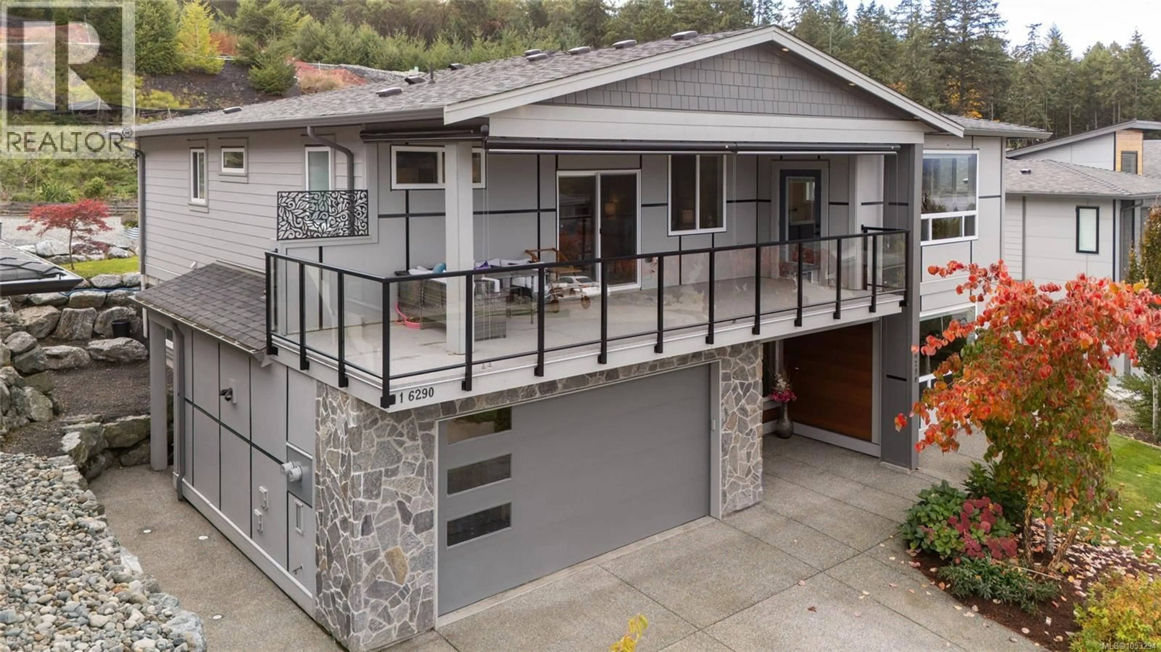 Home with vinyl exterior material, unknown for 6290 HIGHWOOD DRIVE, Duncan British Columbia V9L5R3