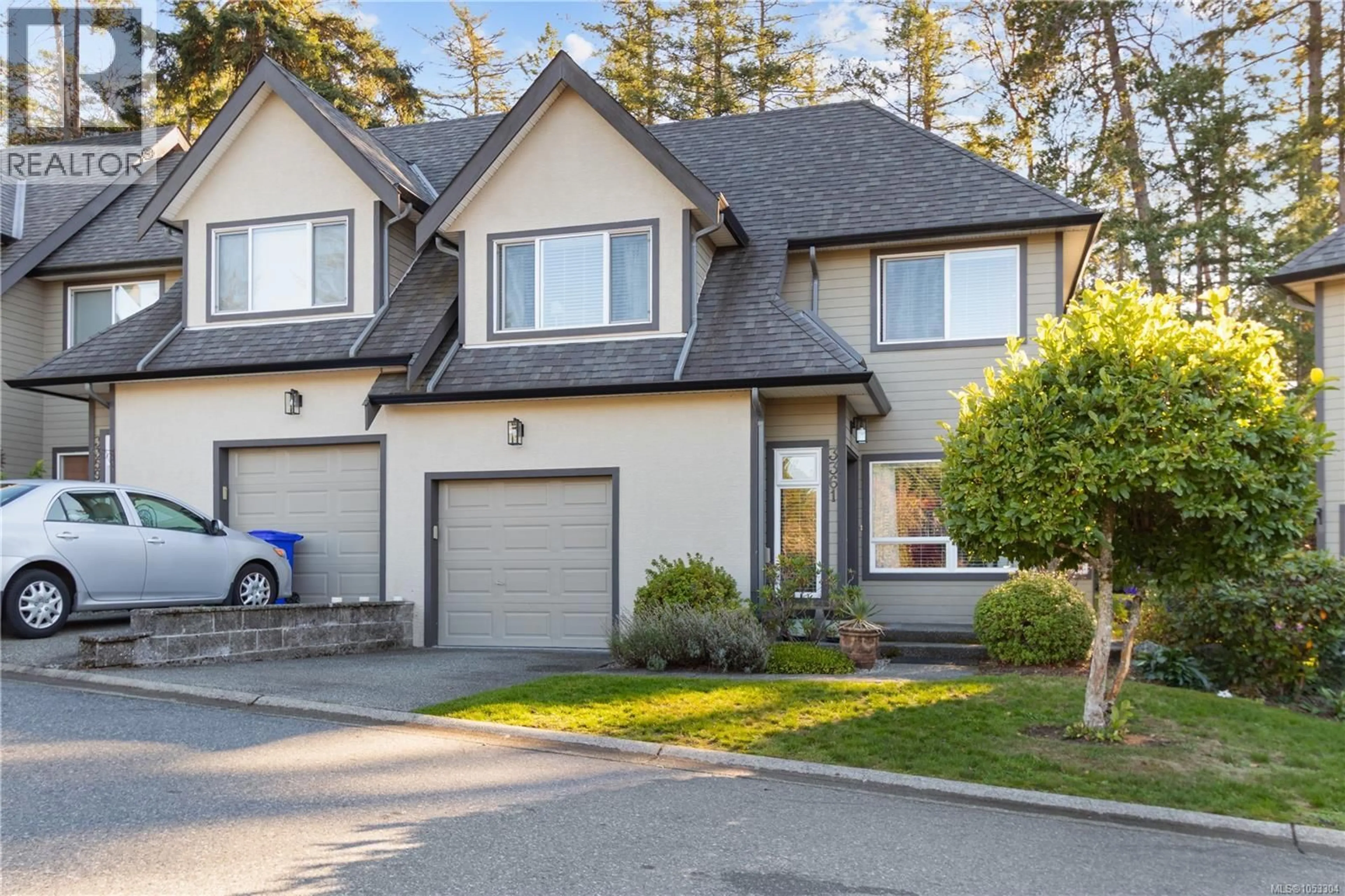 Home with vinyl exterior material, street for 15 - 3361 MARIPOSA DRIVE, Nanaimo British Columbia V9T6J1