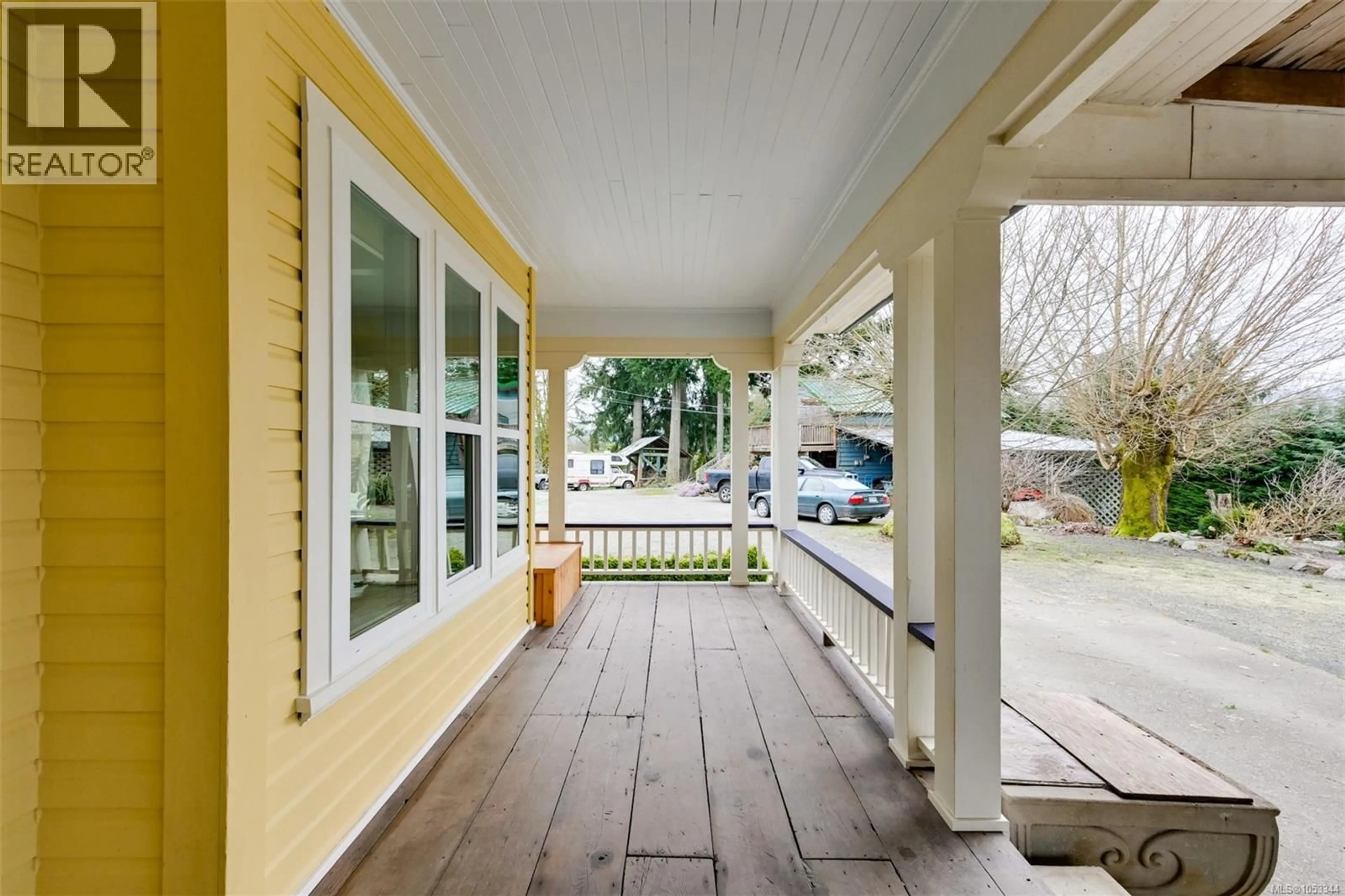 Patio, street for 4890 WILSON ROAD, Duncan British Columbia V9L6L5