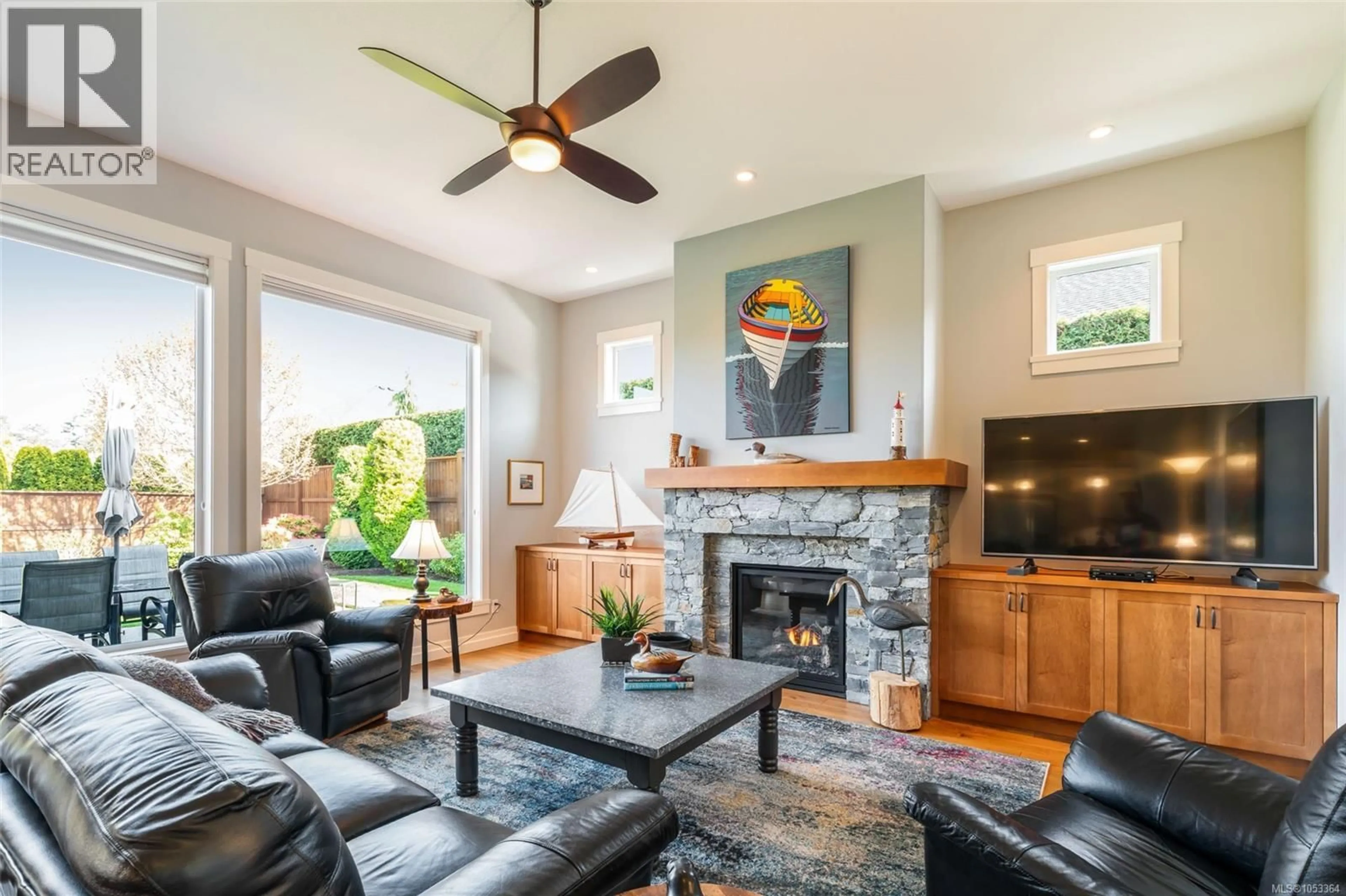 Living room with furniture, unknown for 1043 BLUE WATER PLACE, Parksville British Columbia V9P0C6