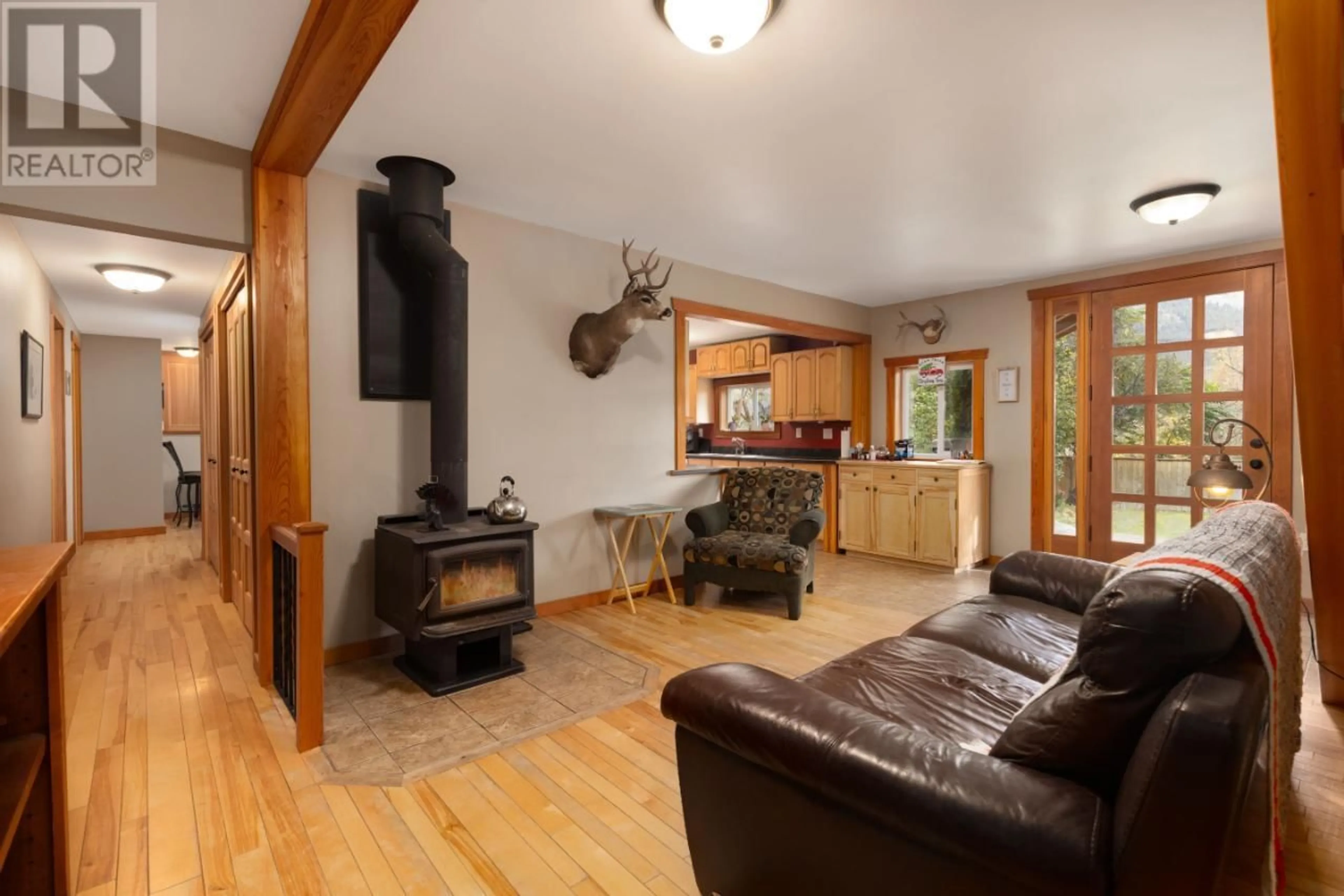 Living room, wood floors for 217 MCEWEN Road, Lillooet British Columbia V0K1V0