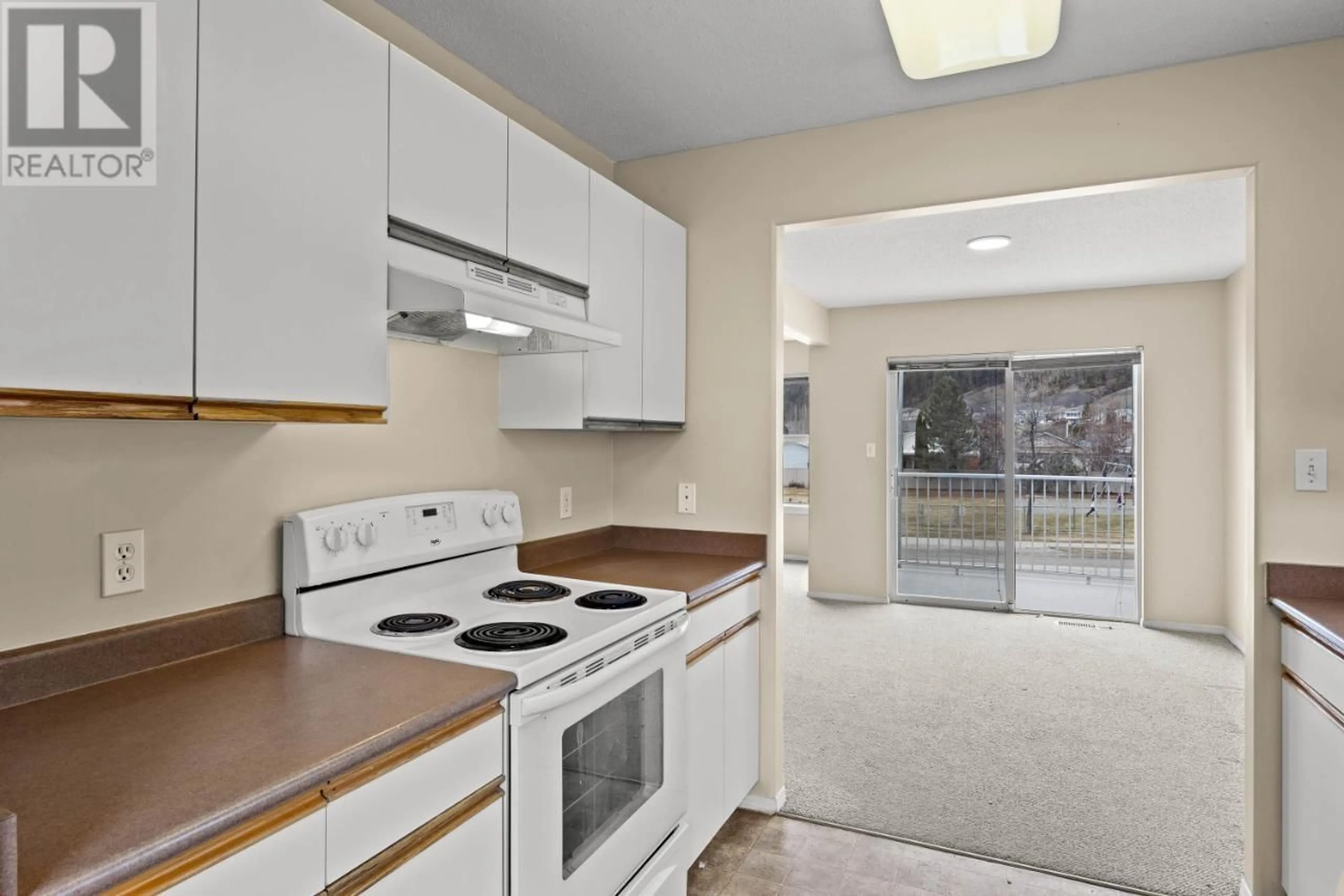Standard kitchen, unknown for 4 - 1920 HUGH ALLAN DRIVE, Kamloops British Columbia V1S1Y5