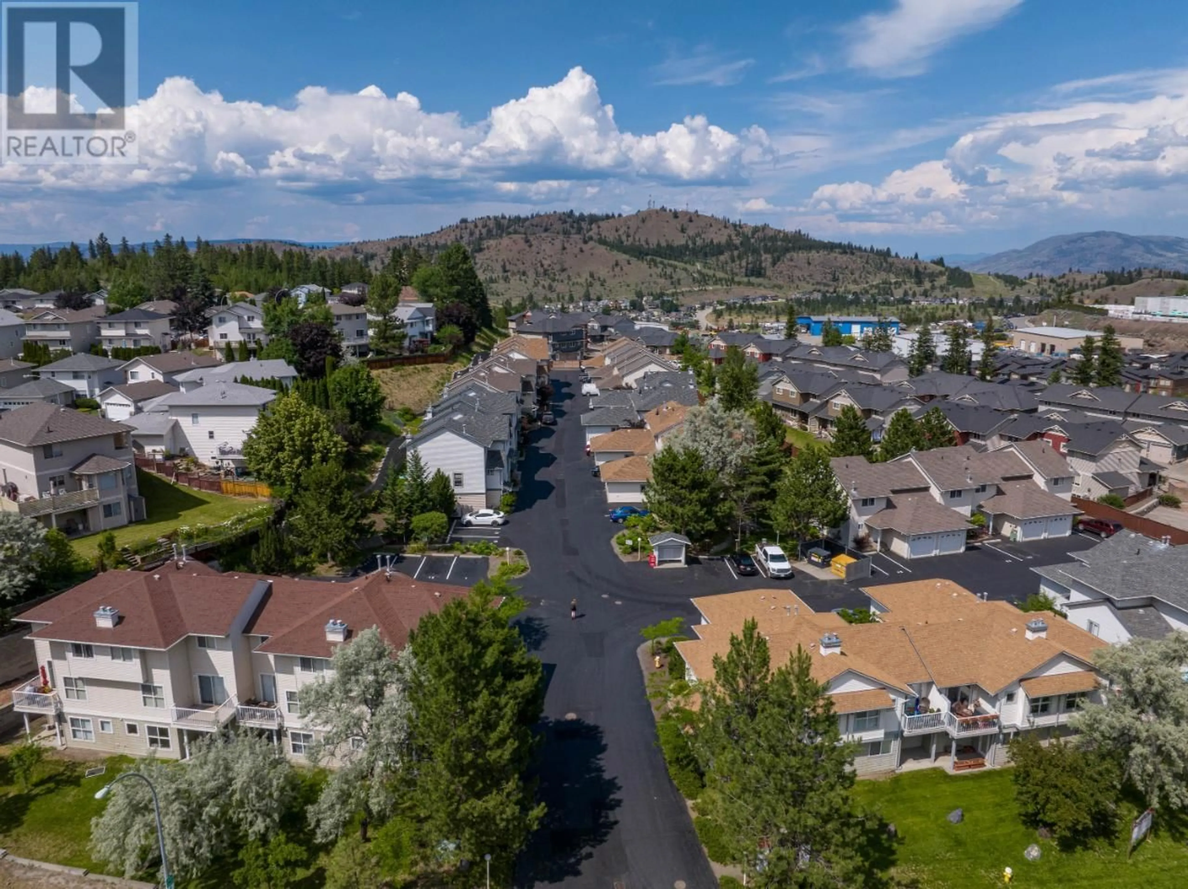 A pic from outside/outdoor area/front of a property/back of a property/a pic from drone, mountain view for 83 - 1920 HUGH ALLAN DRIVE, Kamloops British Columbia V1S1Y5