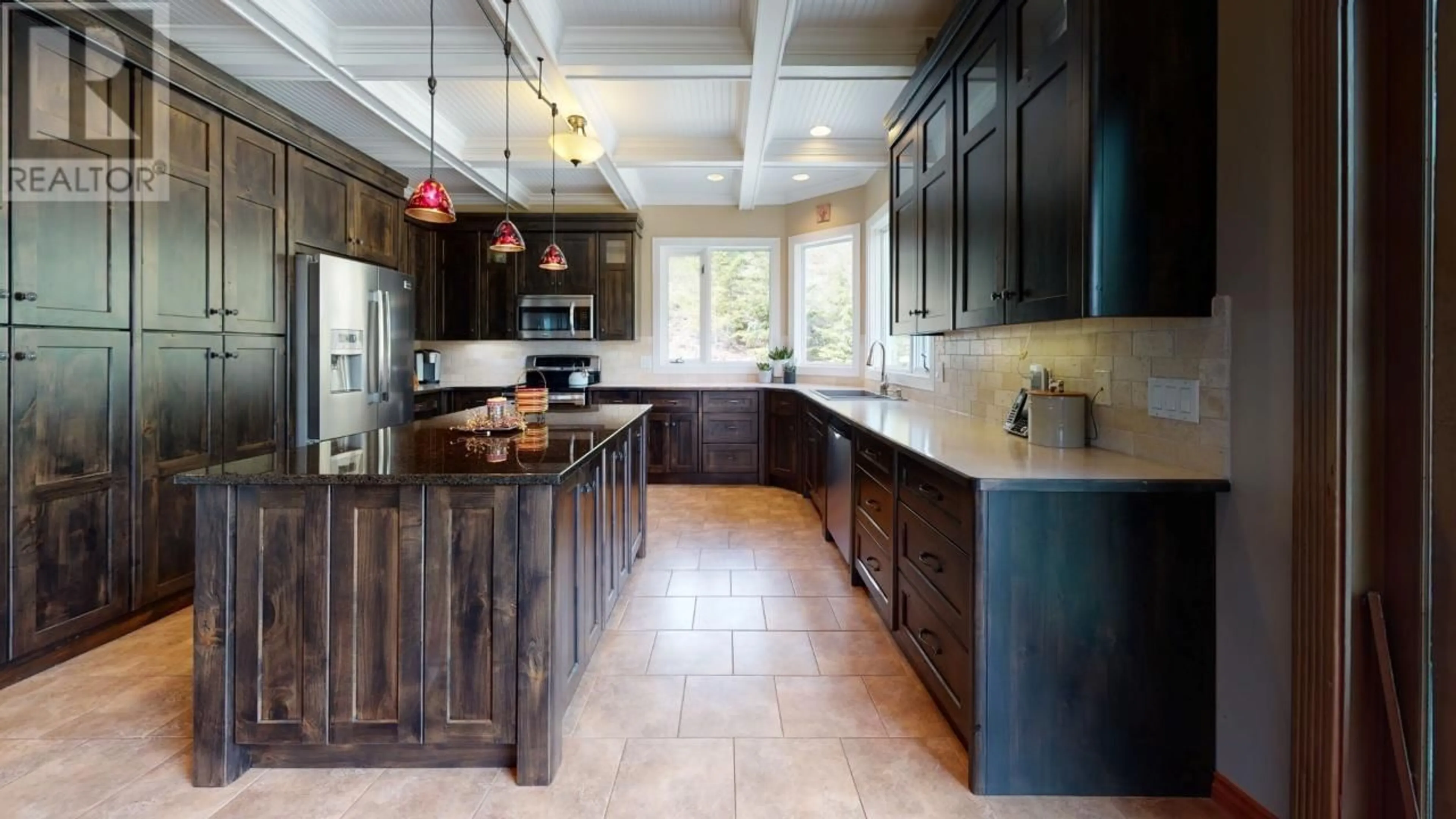 Rustic kitchen, wood floors for 600 BAILEY Road, Chase British Columbia V0E1M0