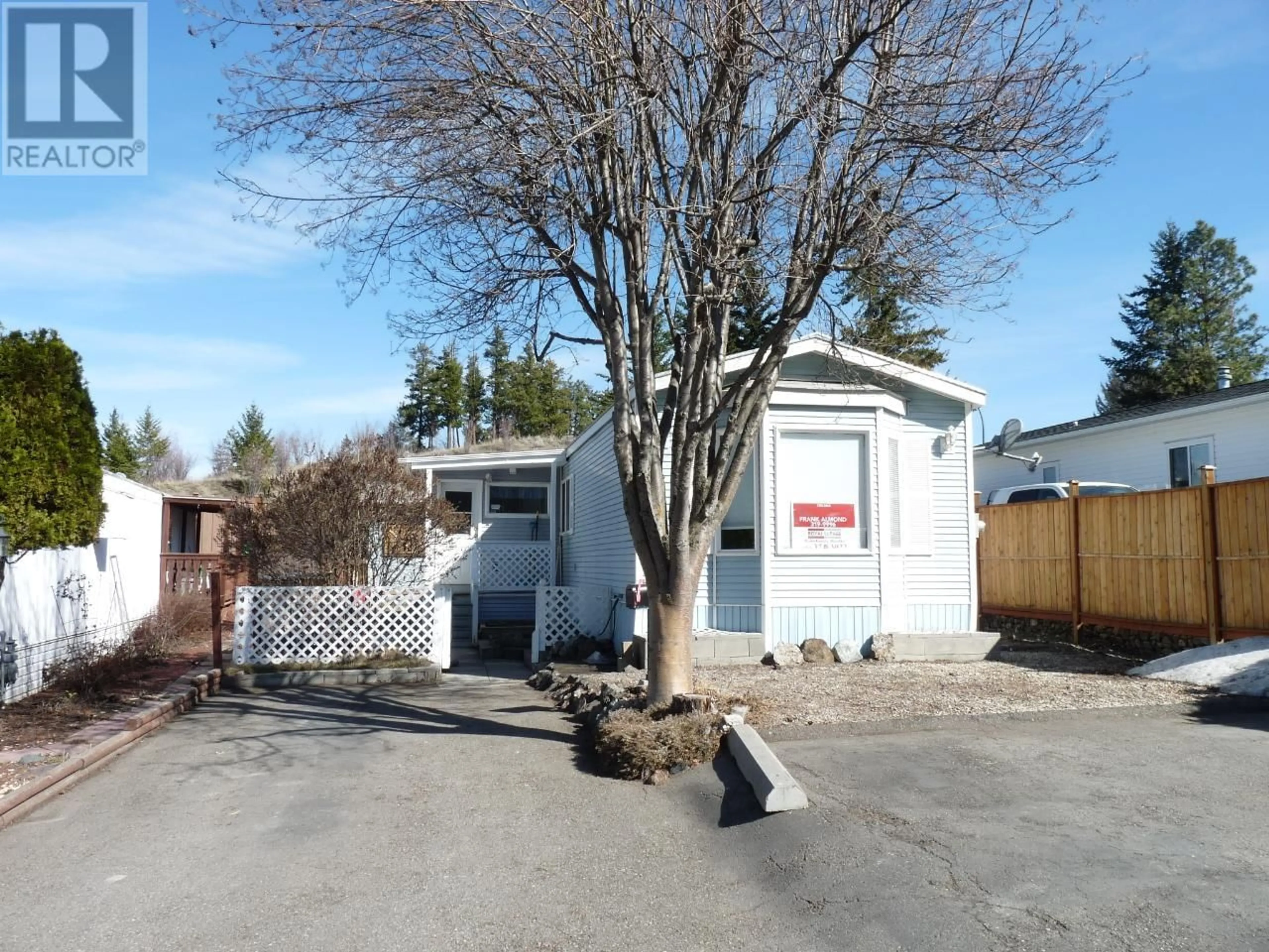A pic from exterior of the house or condo for 2-1555 HOWE ROAD, Kamloops British Columbia V1S1N1