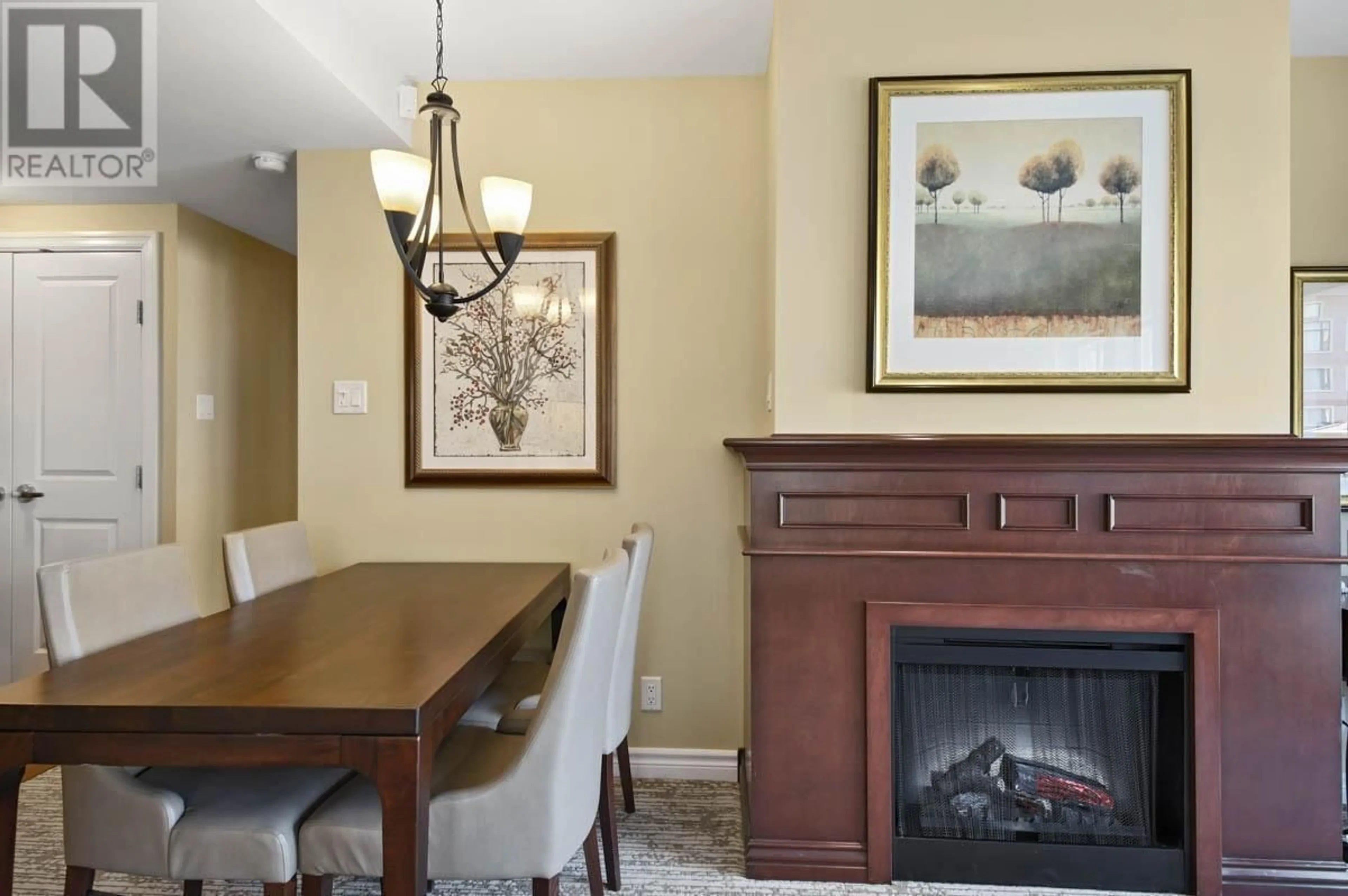 Dining room, unknown for 1316 B - 3250 VILLAGE WAY, Sun Peaks British Columbia V0E5N0