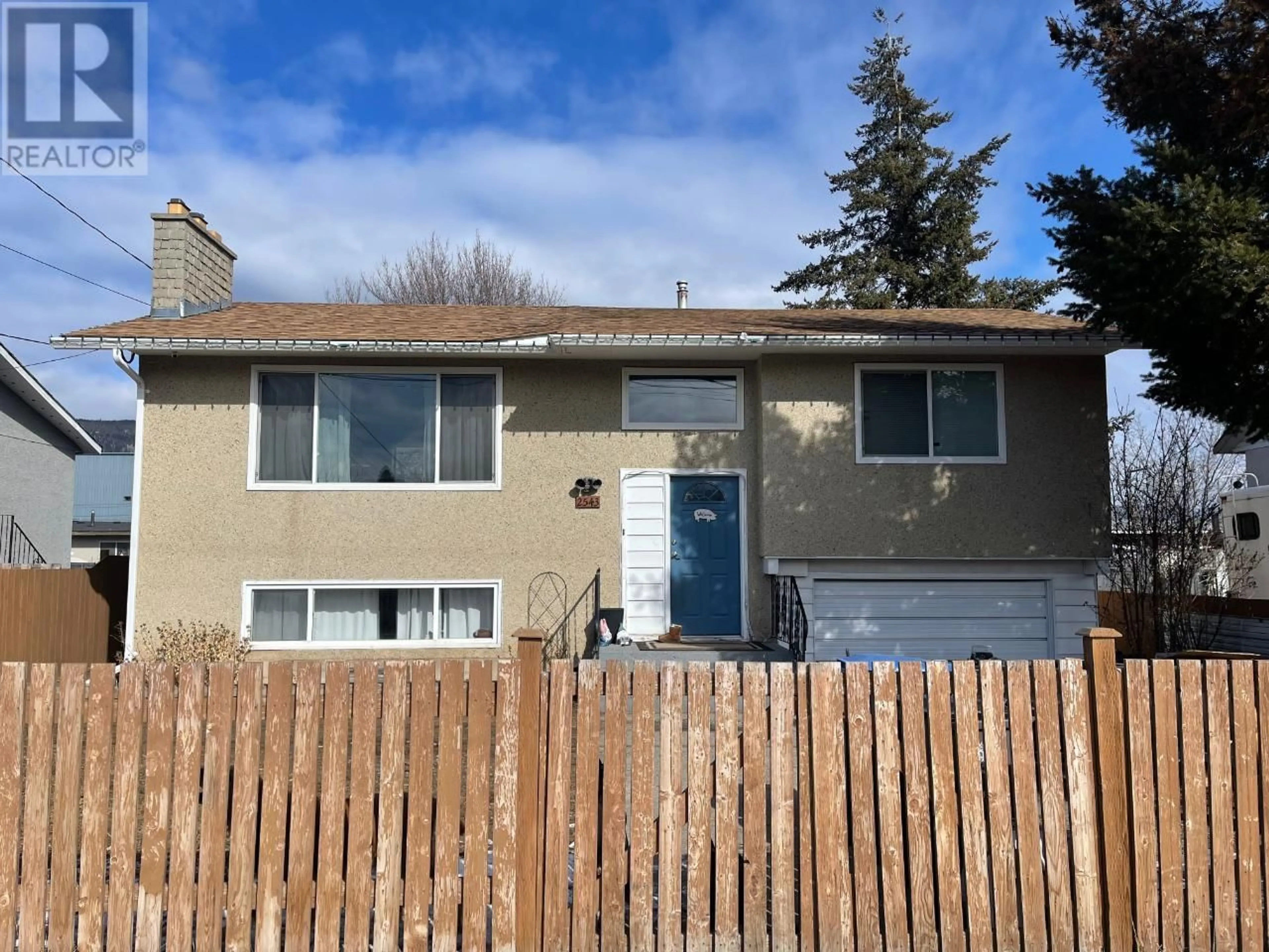 Frontside or backside of a home for 2543 COUTLEE AVE, Merritt British Columbia V1K1A9