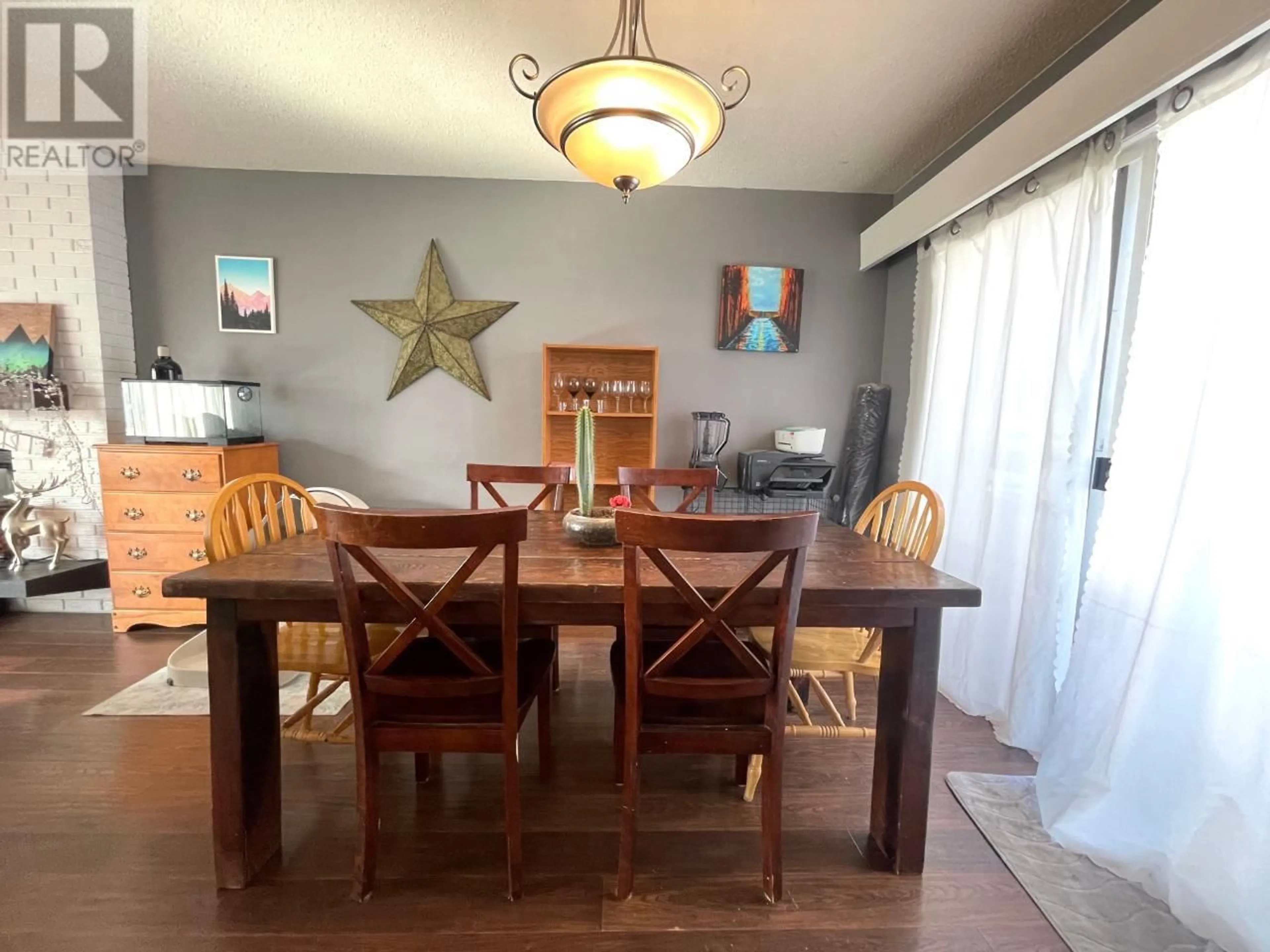 Dining room for 2543 COUTLEE AVE, Merritt British Columbia V1K1A9