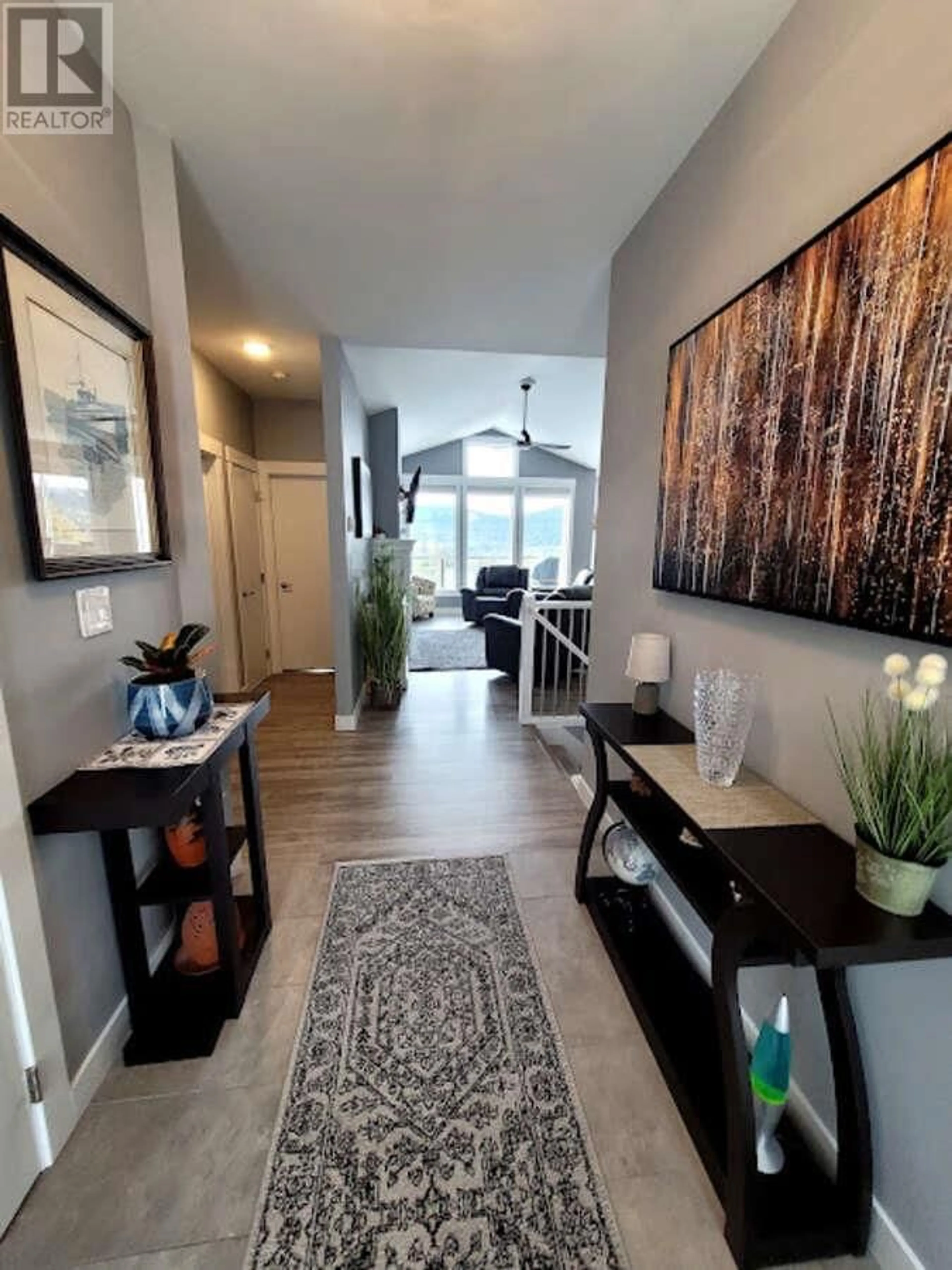 Indoor entryway for 428 DALADON DRIVE, Logan Lake British Columbia V0K1W0