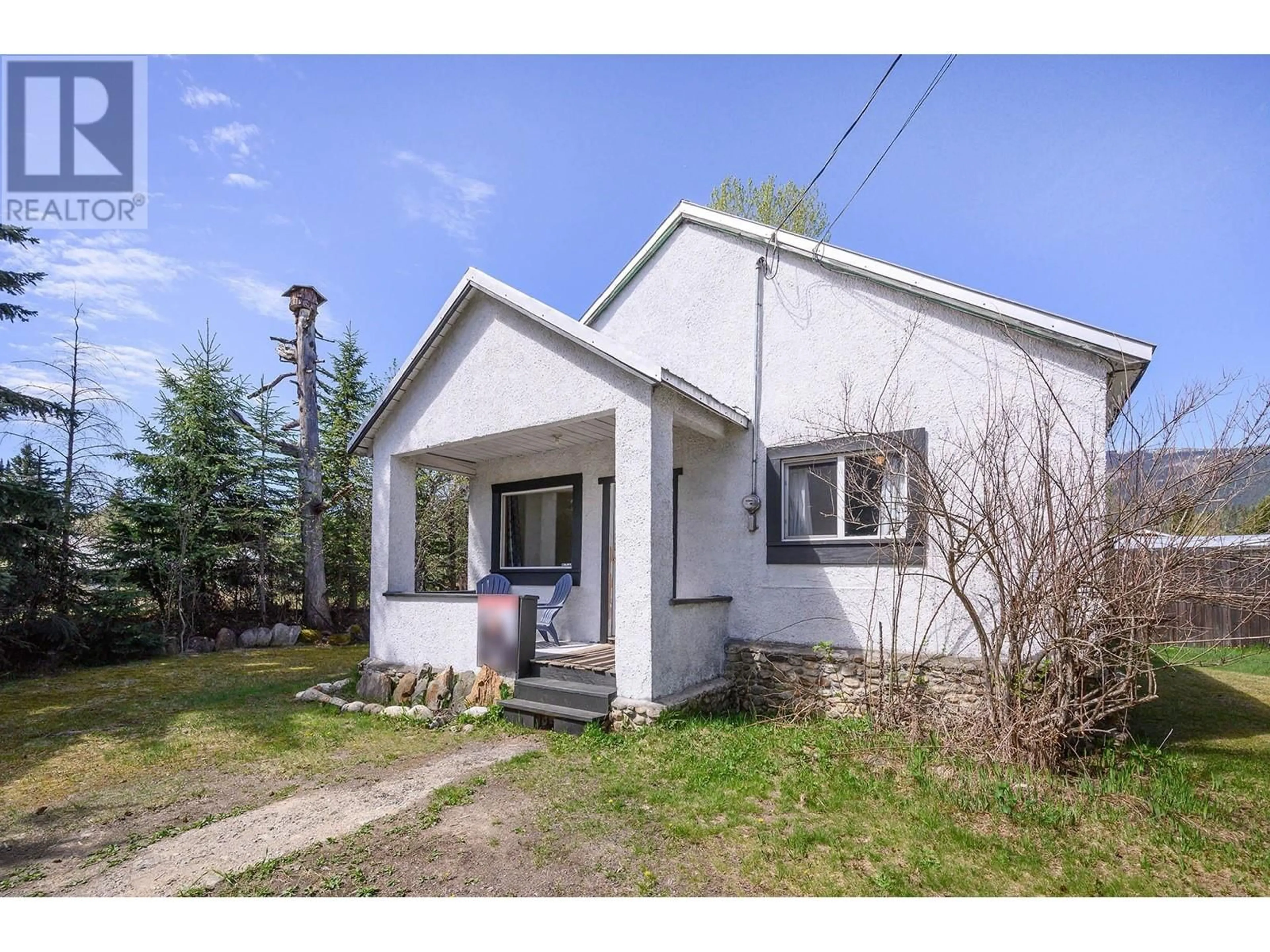 Unknown for 817 MAIN STREET, Blue River British Columbia V0E1J0