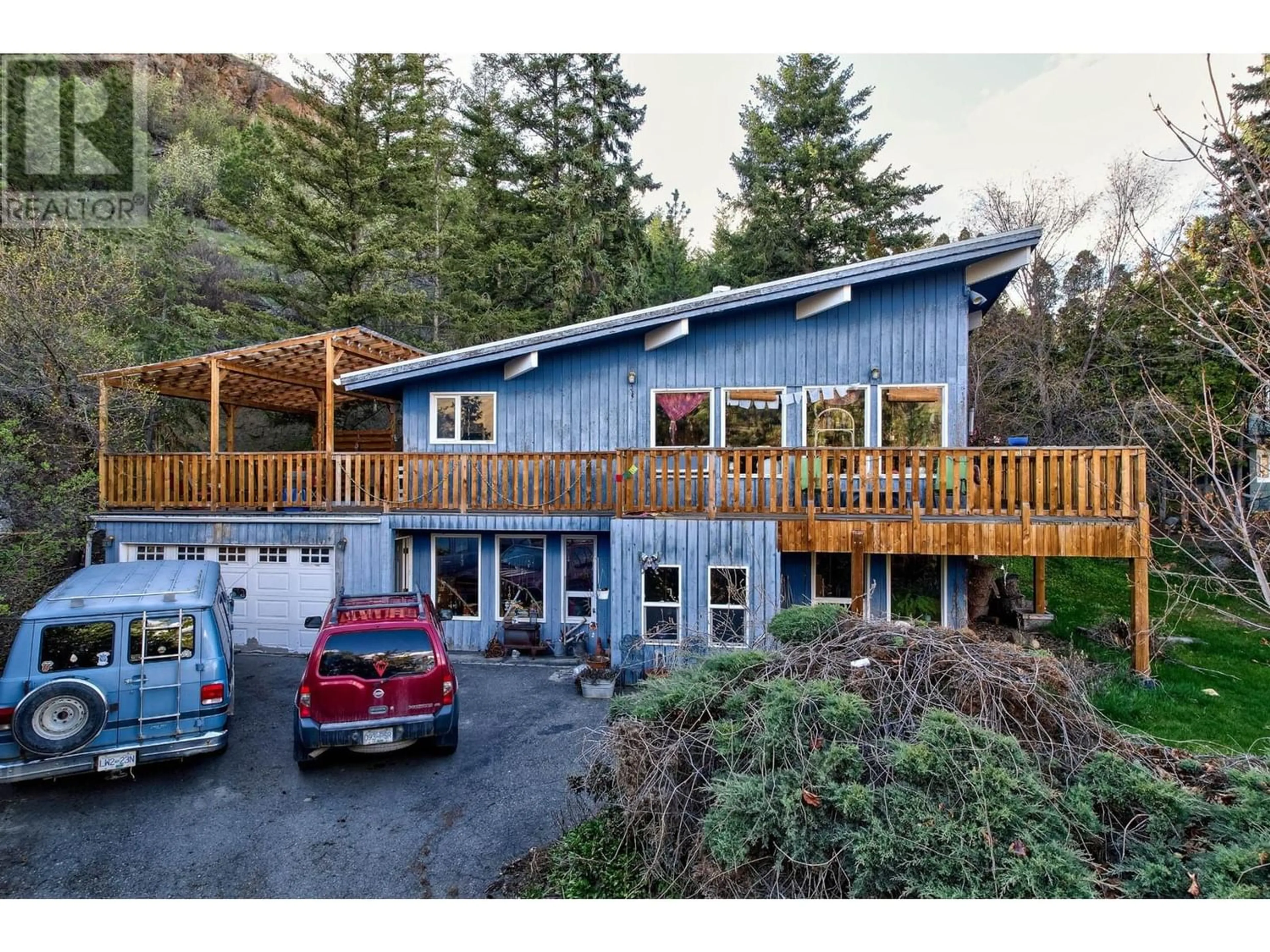 Frontside or backside of a home for 4382 KARINDALE ROAD, Kamloops British Columbia