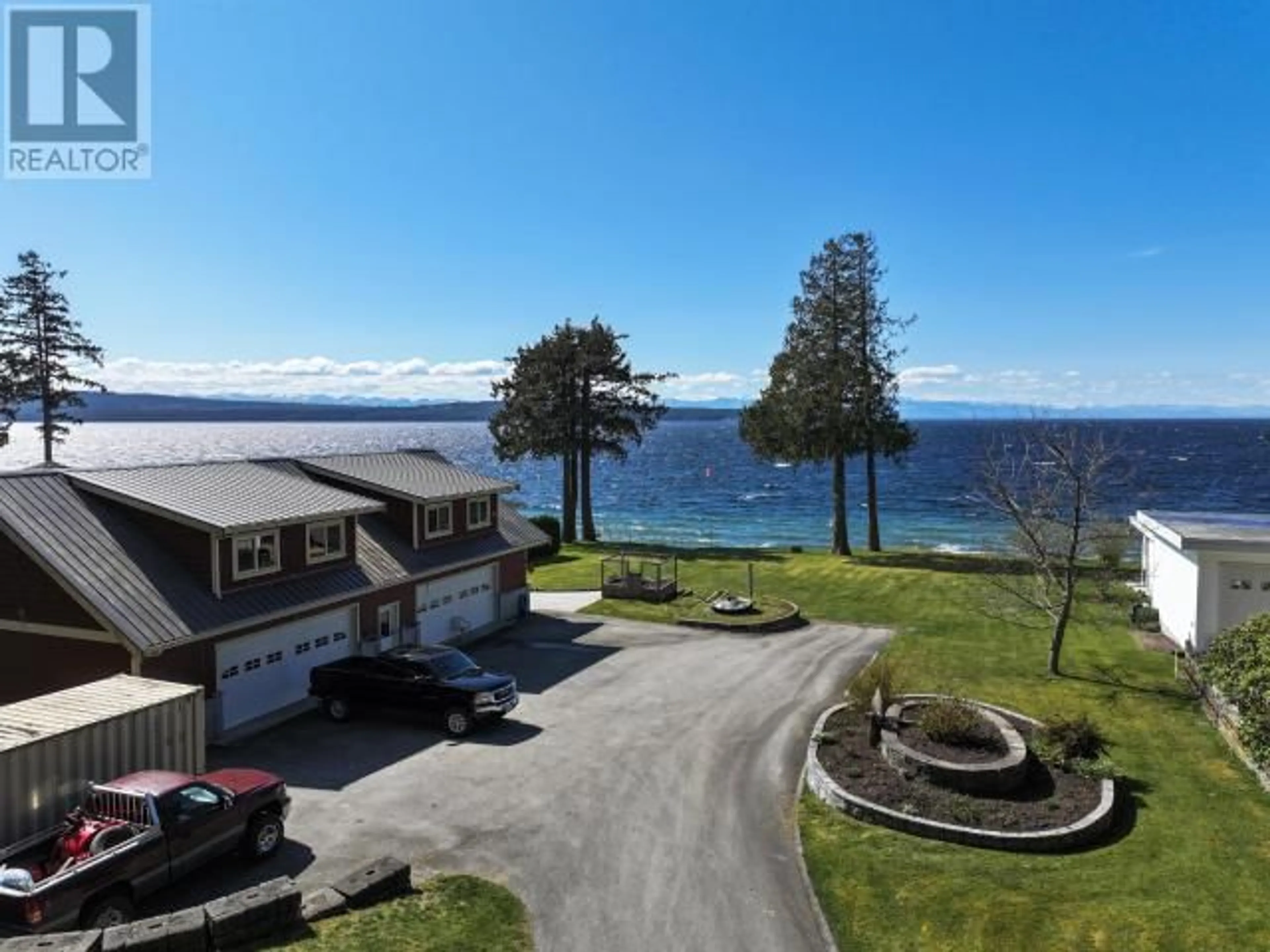 Lakeview for 3515 MARINE AVE, Powell River British Columbia V8A2H5
