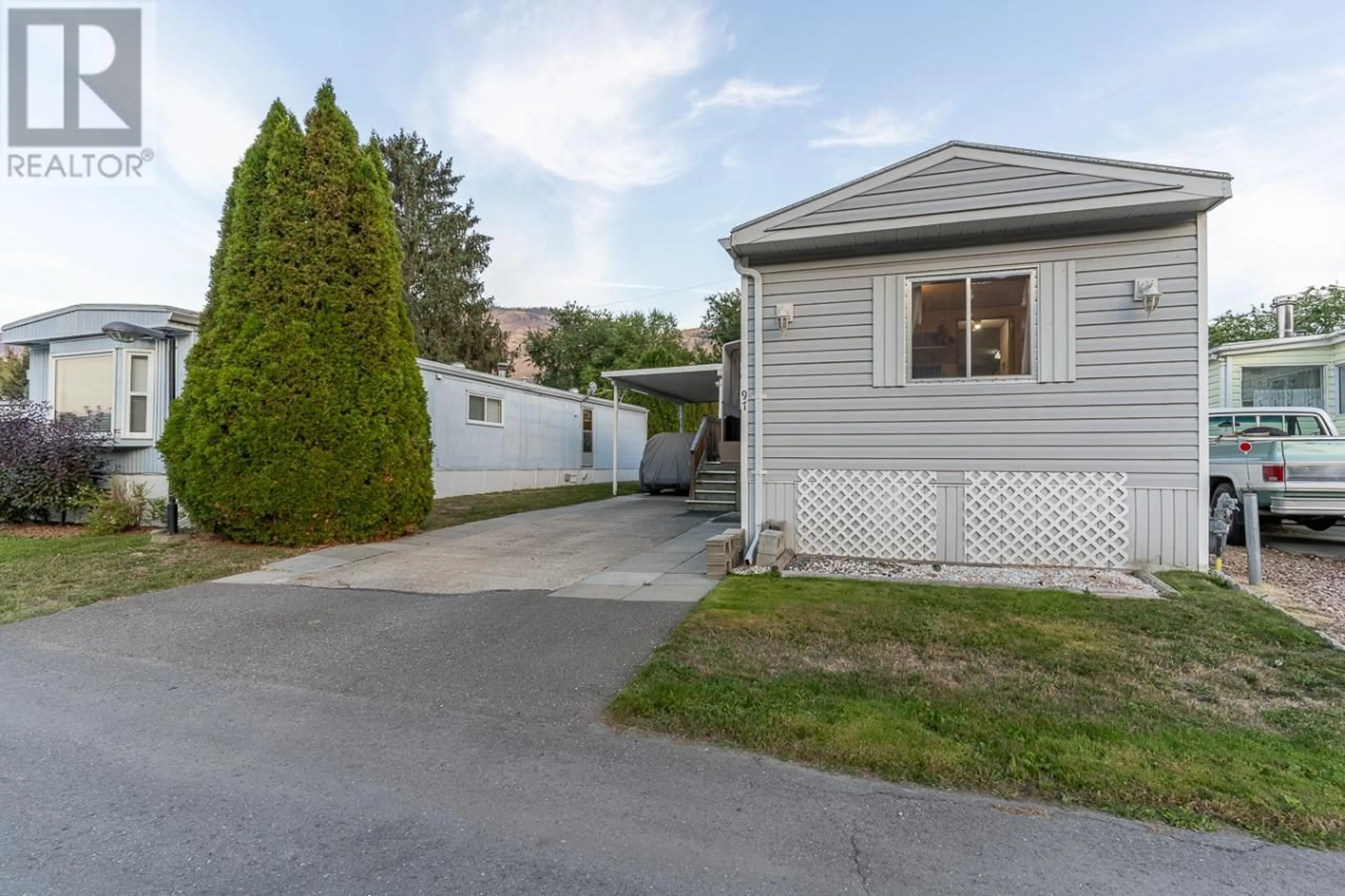 Frontside or backside of a home for 97-2400 OAKDALE WAY, Kamloops British Columbia V2B6W7