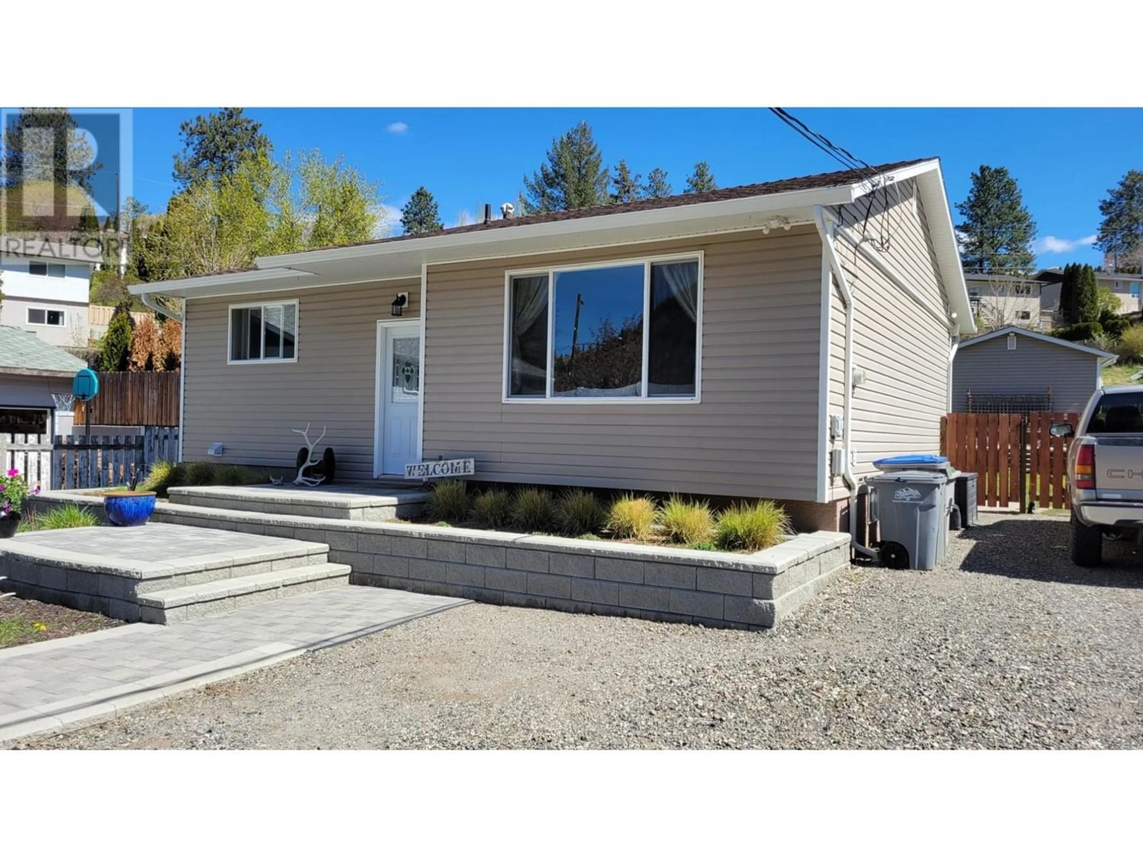 Home with vinyl exterior material for 5678 NORLAND DRIVE, Kamloops British Columbia V2C5H9