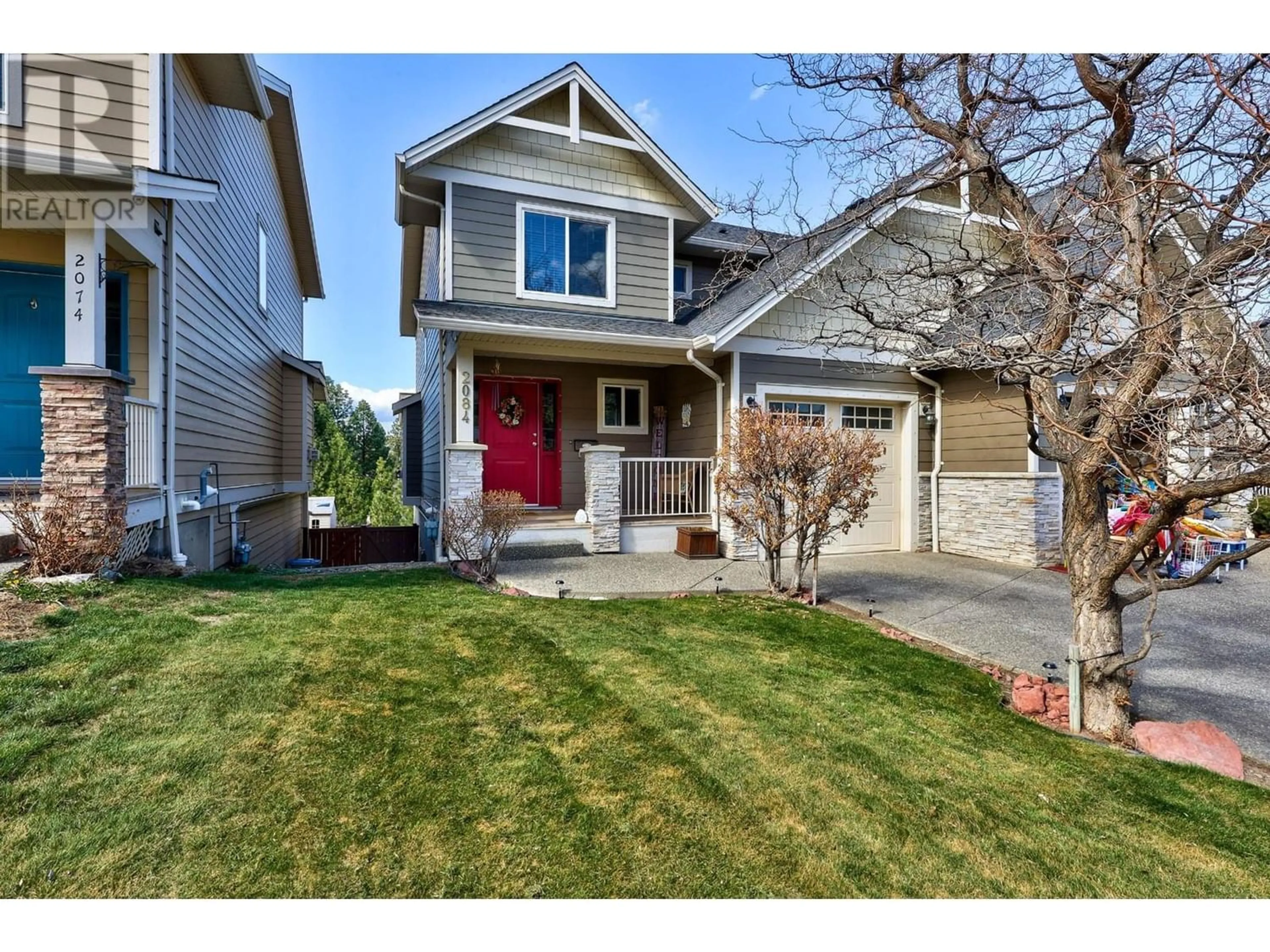 Frontside or backside of a home for 2084 HIGHLAND PLACE, Kamloops British Columbia V2E0A8