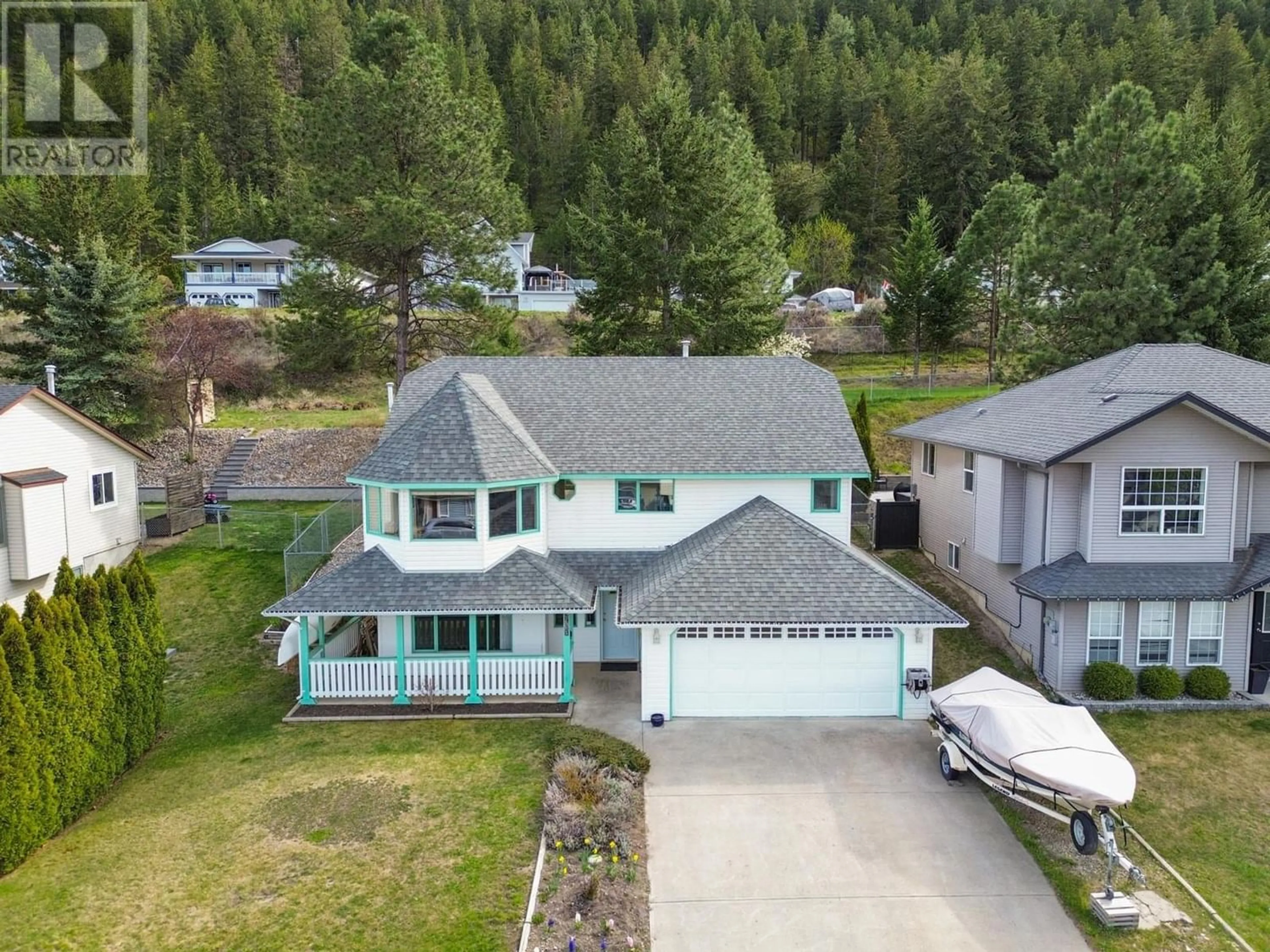 Frontside or backside of a home for 2749 QU'APPELLE BLVD, Kamloops British Columbia V2E2J9
