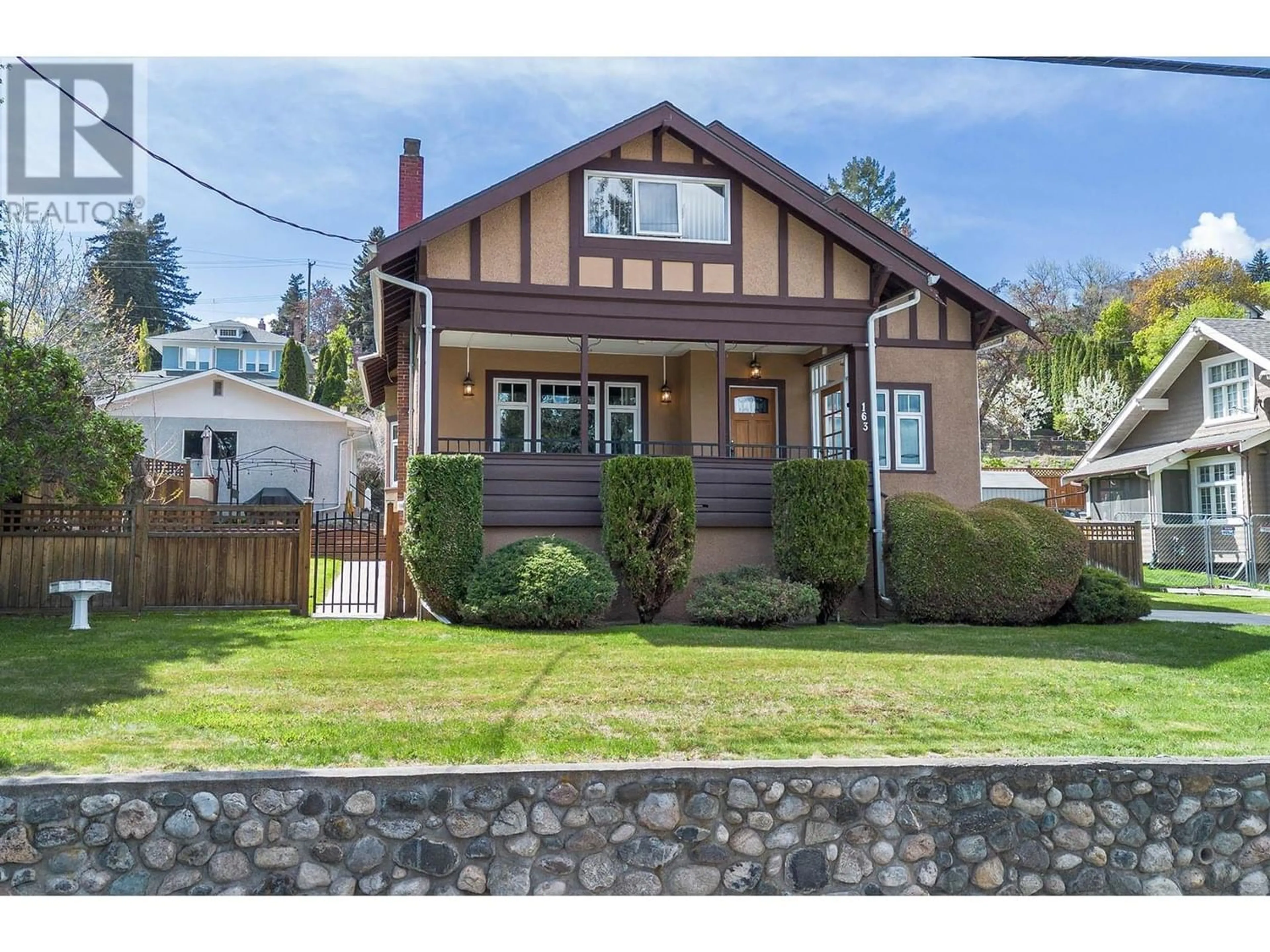 Frontside or backside of a home for 163 ST PAUL STREET W, Kamloops British Columbia V2C1G2