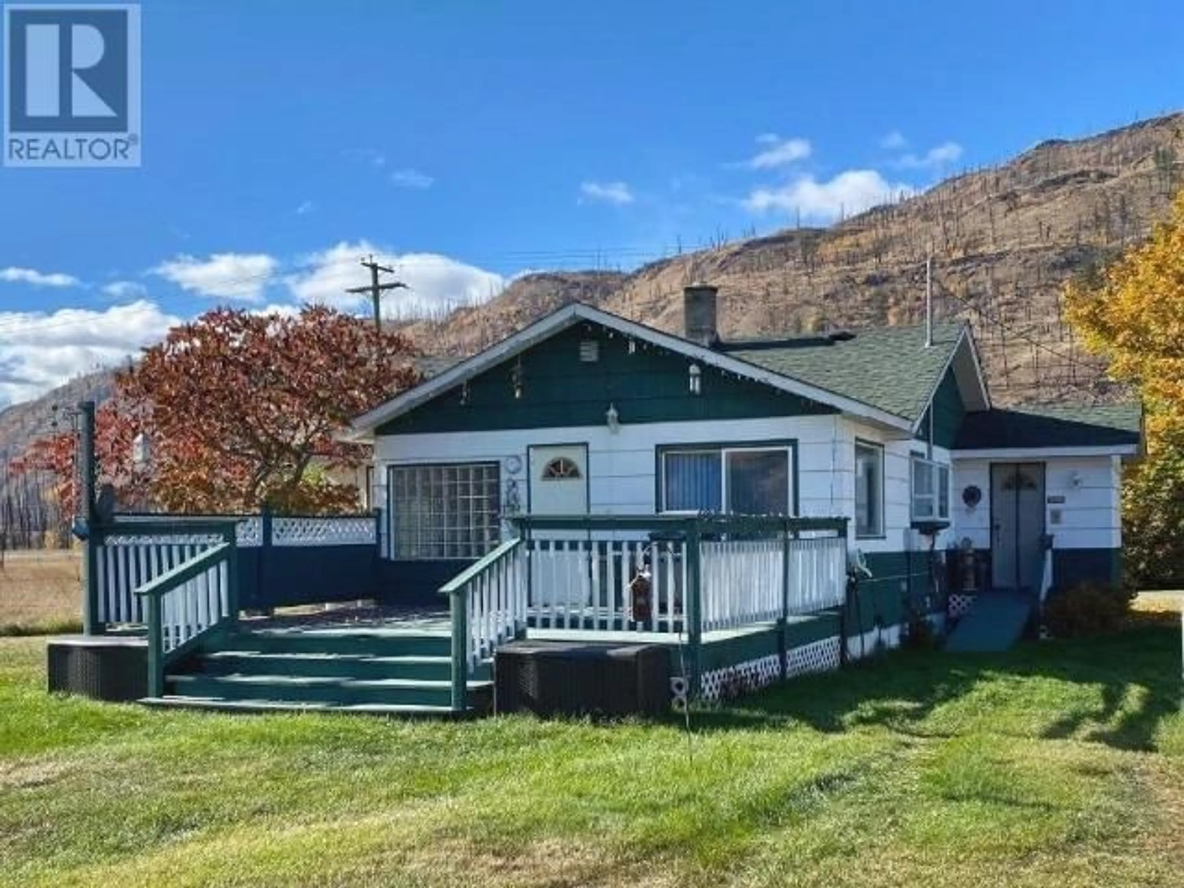 Frontside or backside of a home for 3522 YELLOWHEAD HIGHWAY S, Barriere British Columbia V0E2E0