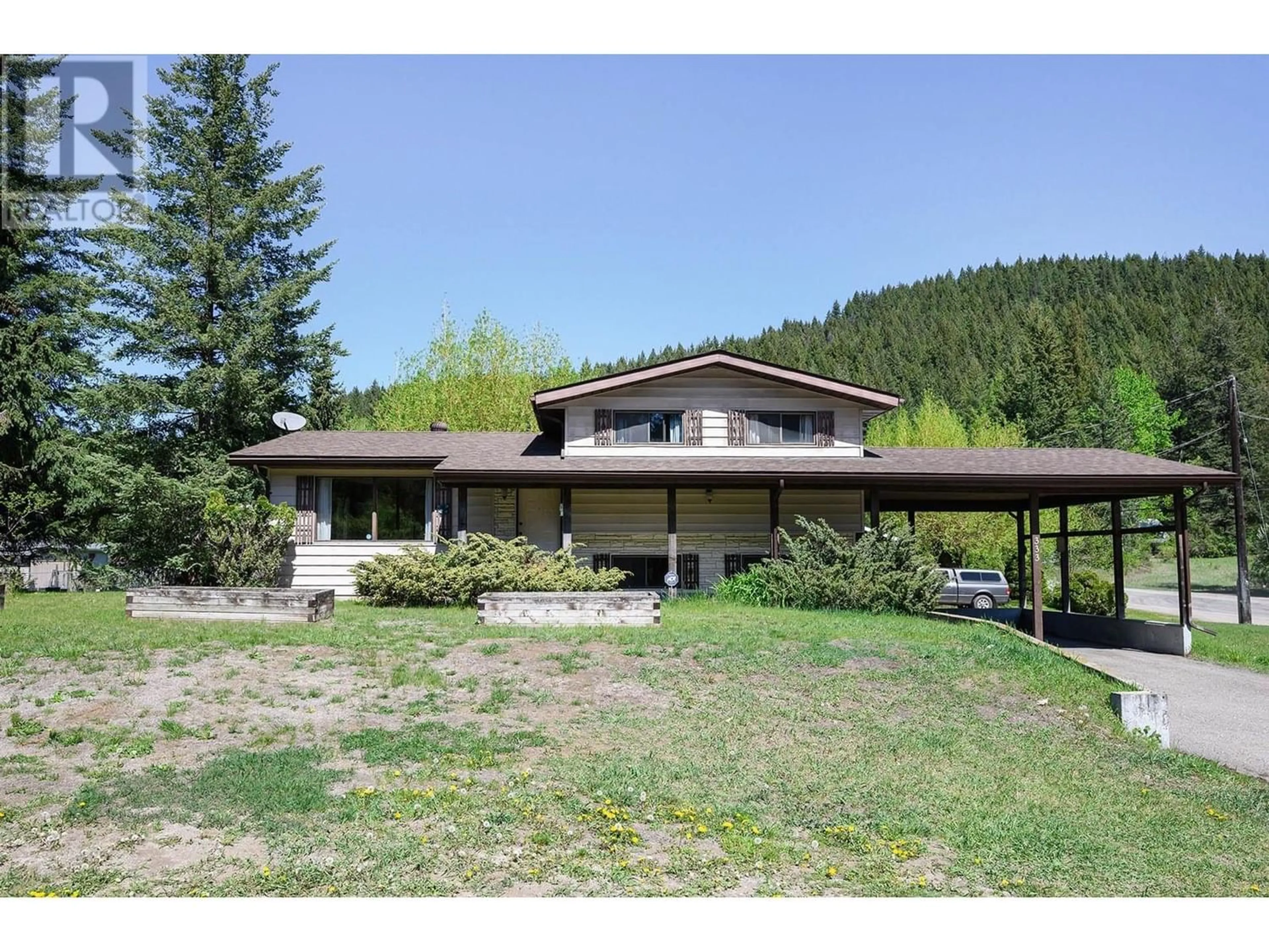 Outside view for 333 WYNDHAVEN DRIVE, Clearwater British Columbia V0E1N1