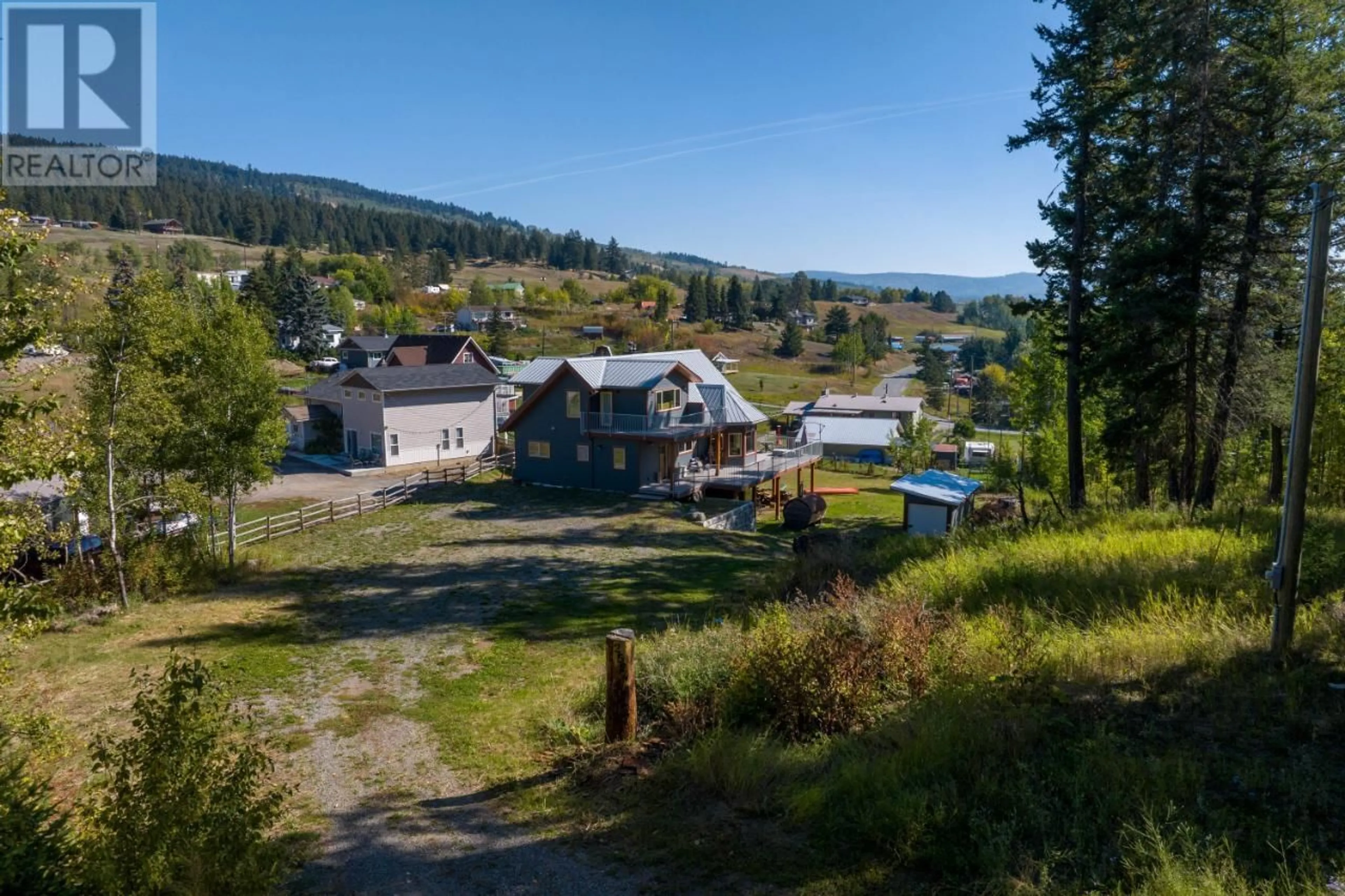 Cottage for 2524 HARPER RANCH PINAN, Kamloops British Columbia