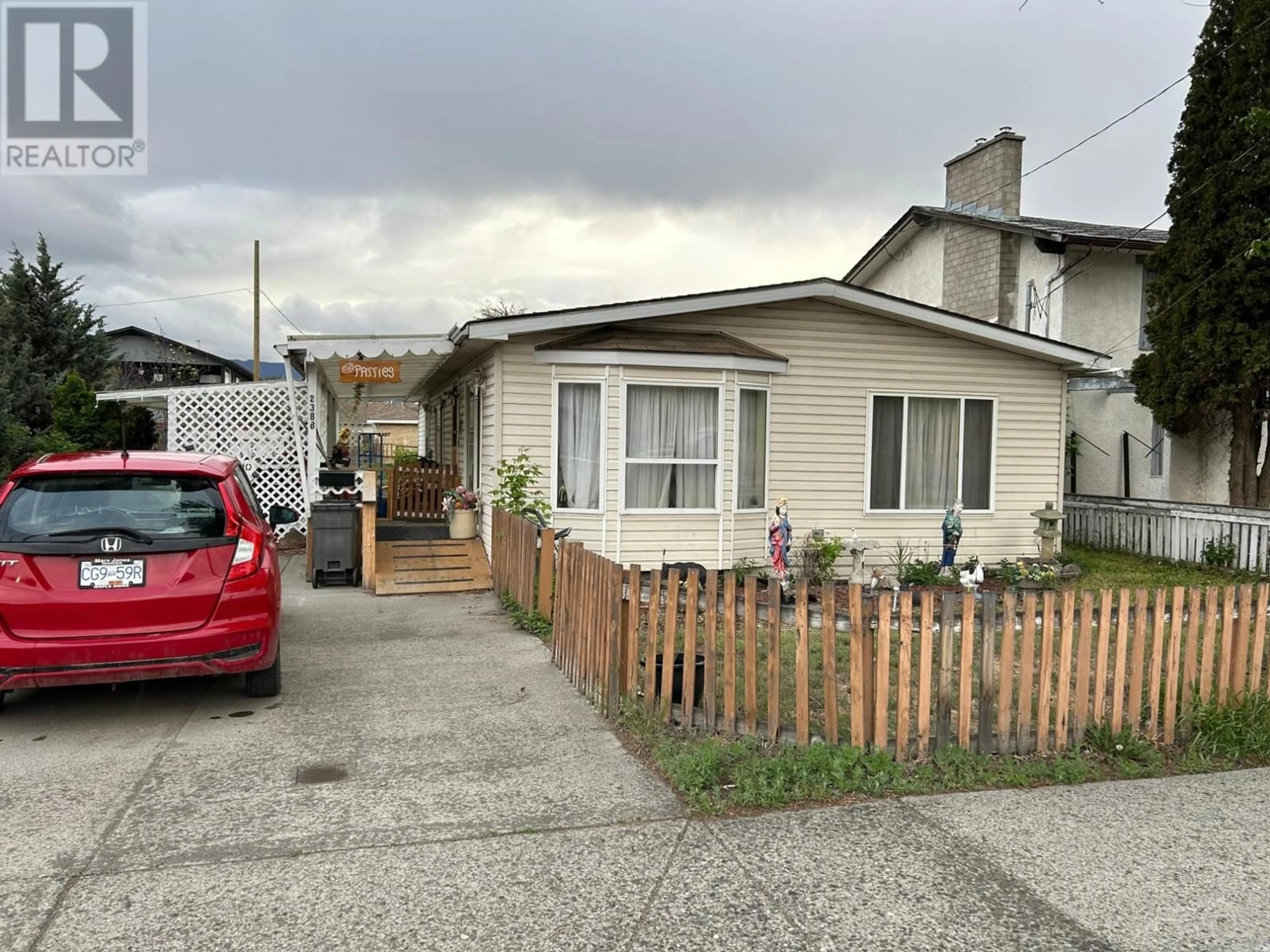 A pic from outside/outdoor area/front of a property/back of a property/a pic from drone, street for 2388 QUILCHENA AVENUE, Merritt British Columbia V1K1B8