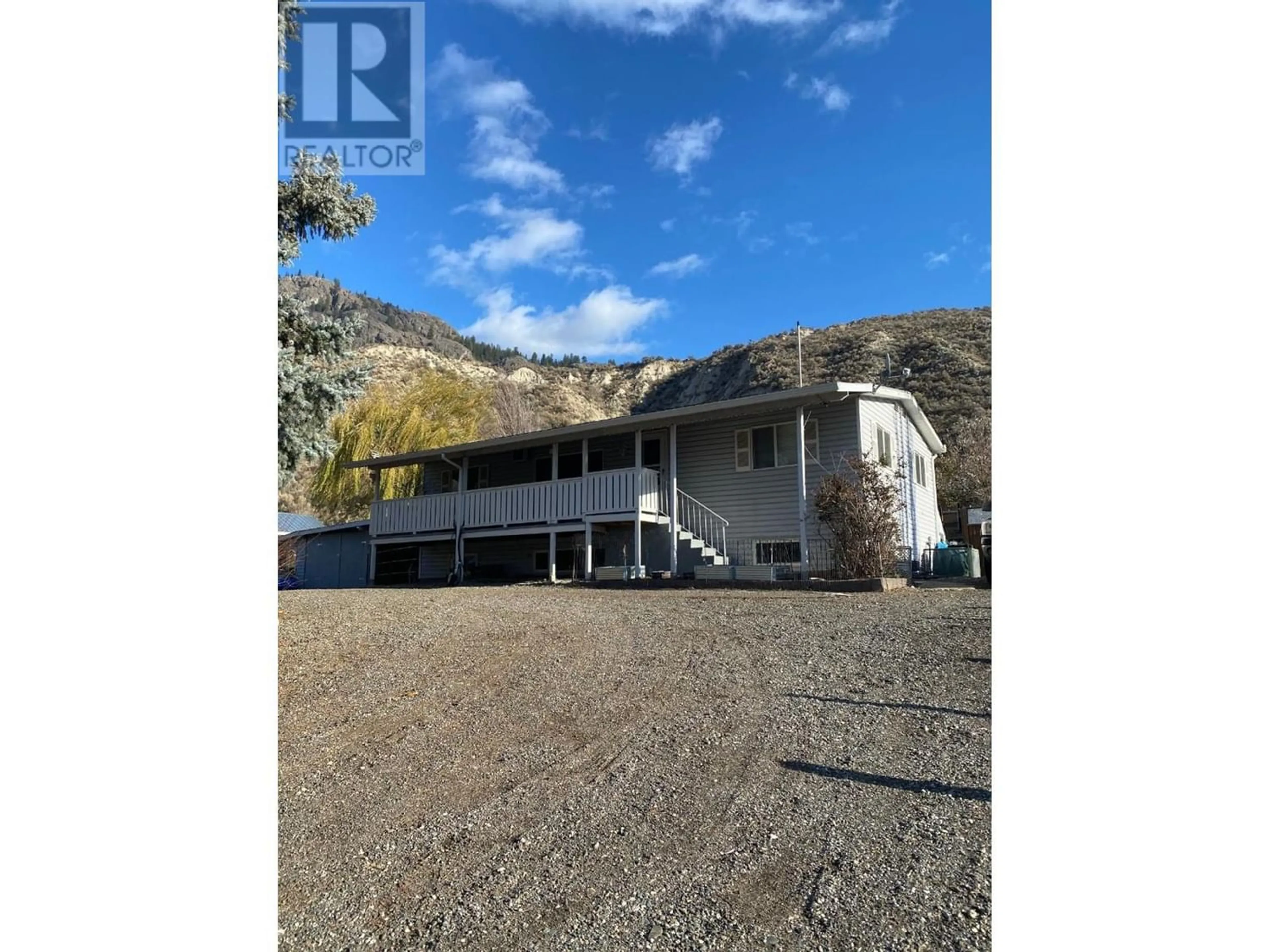 Outside view for 4001 SHUSWAP RD, Kamloops British Columbia V2H1S7