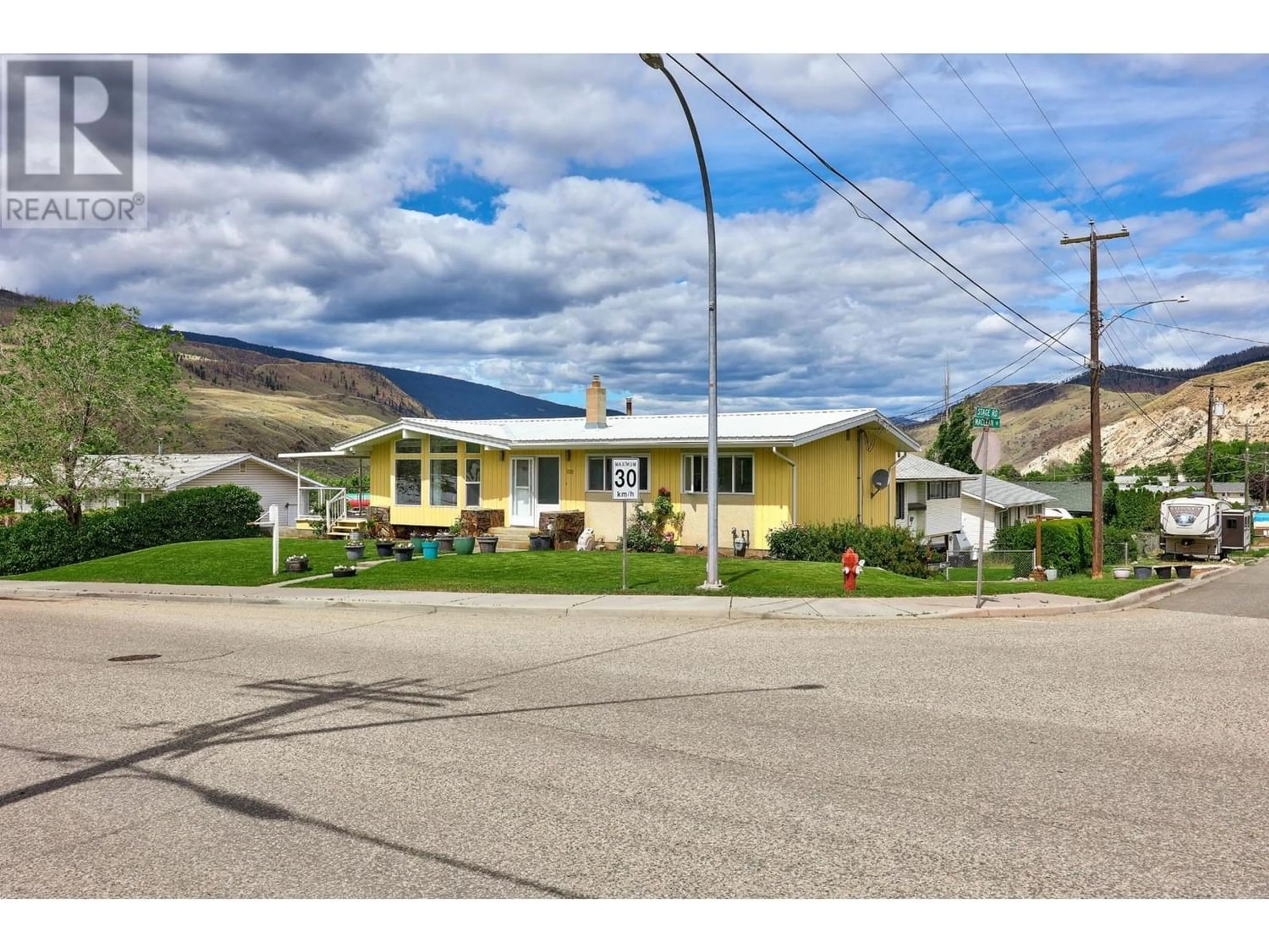 Street view for 1118 MACLEAN DRIVE, Cache Creek British Columbia