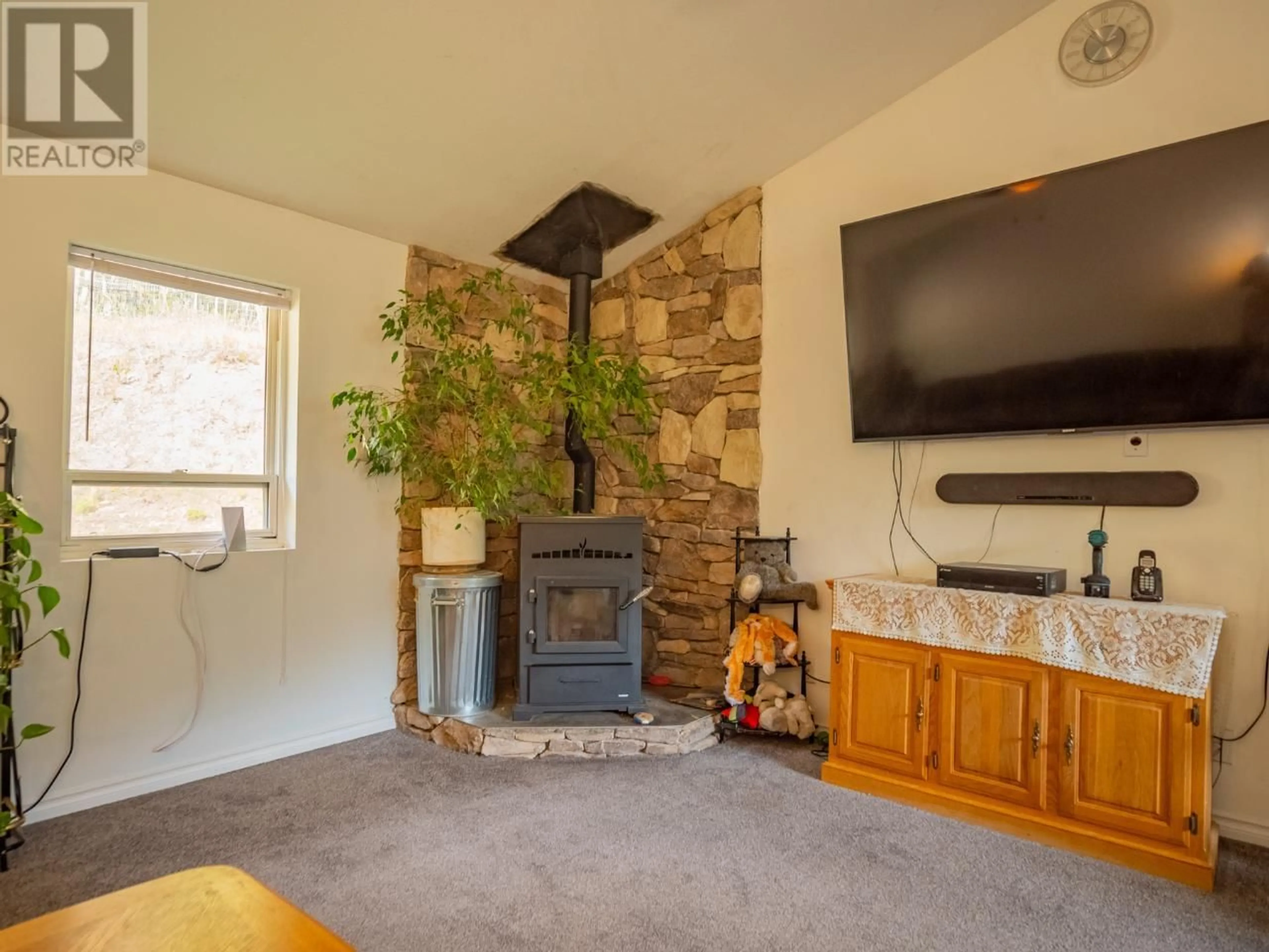 A pic of a room for 9653 TRANQUILLE CRISS CREEK RD, Kamloops British Columbia V2B8B6