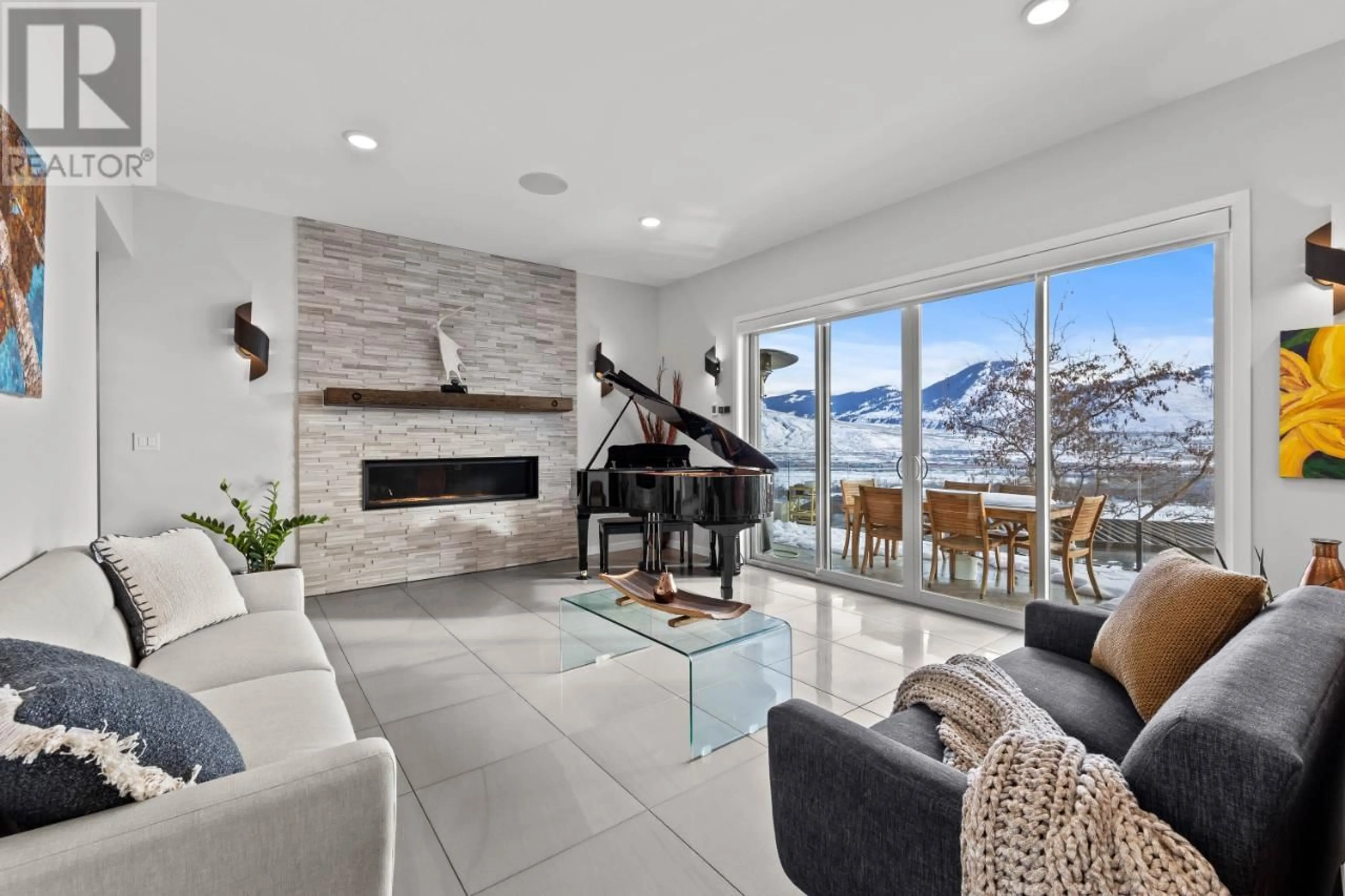 Living room, wood floors for 808 CANTLE Drive, Kamloops British Columbia V2B0A7