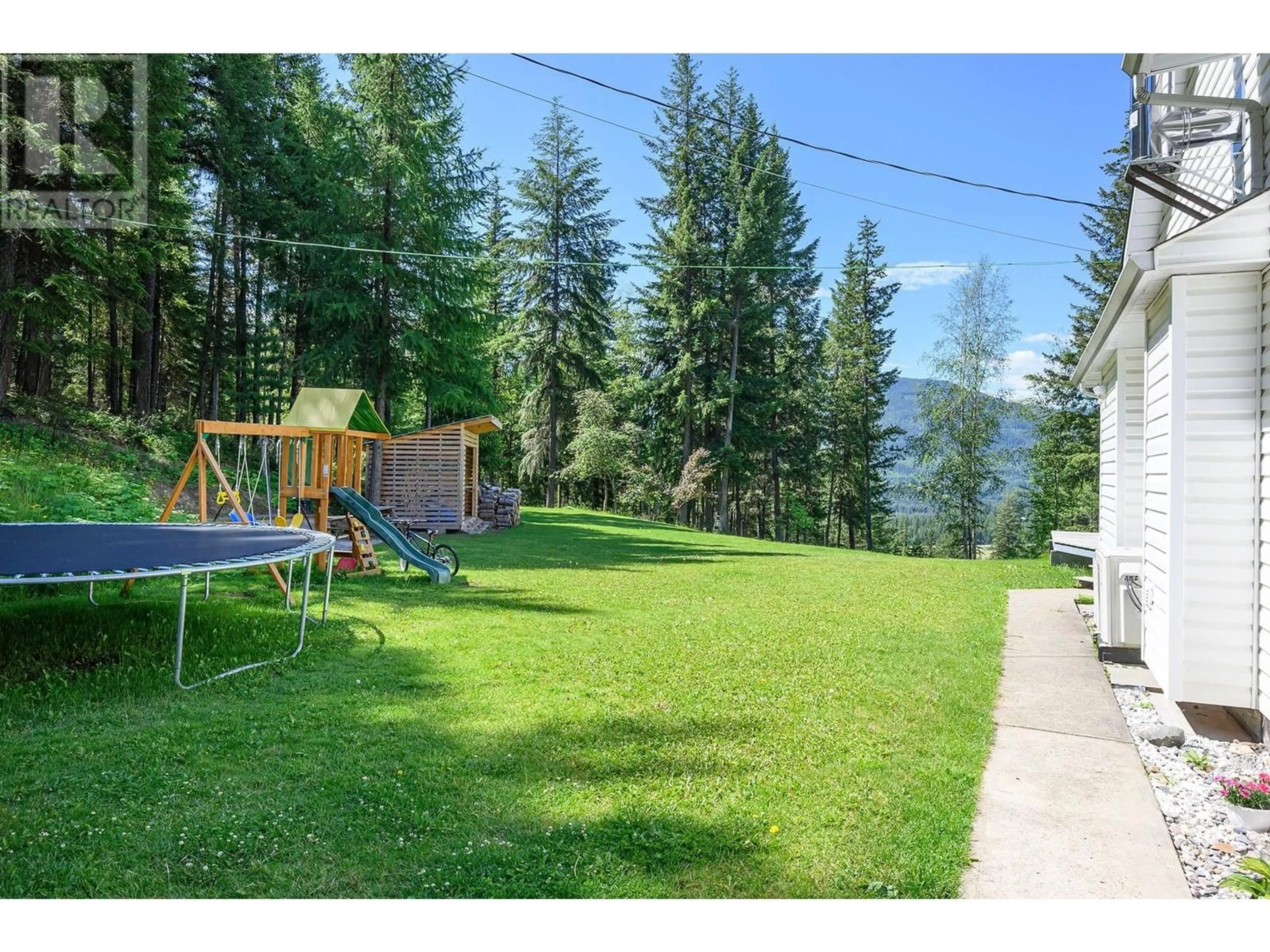 Fenced yard for 880 HEATHER ROAD, Clearwater British Columbia V0E1N2