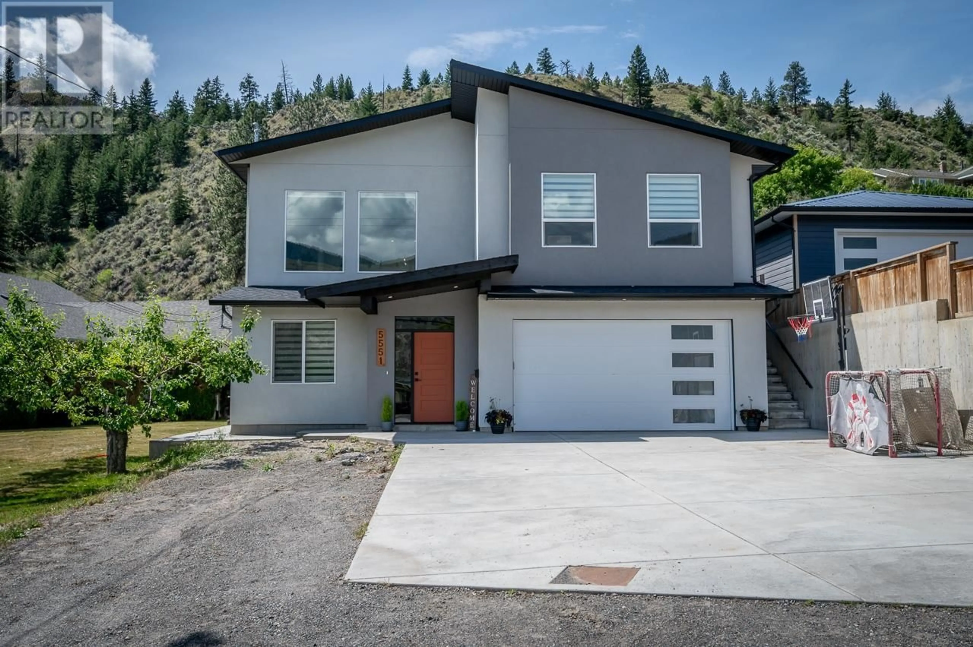 Frontside or backside of a home for 5551 DALLAS DRIVE, Kamloops British Columbia V2C4W9