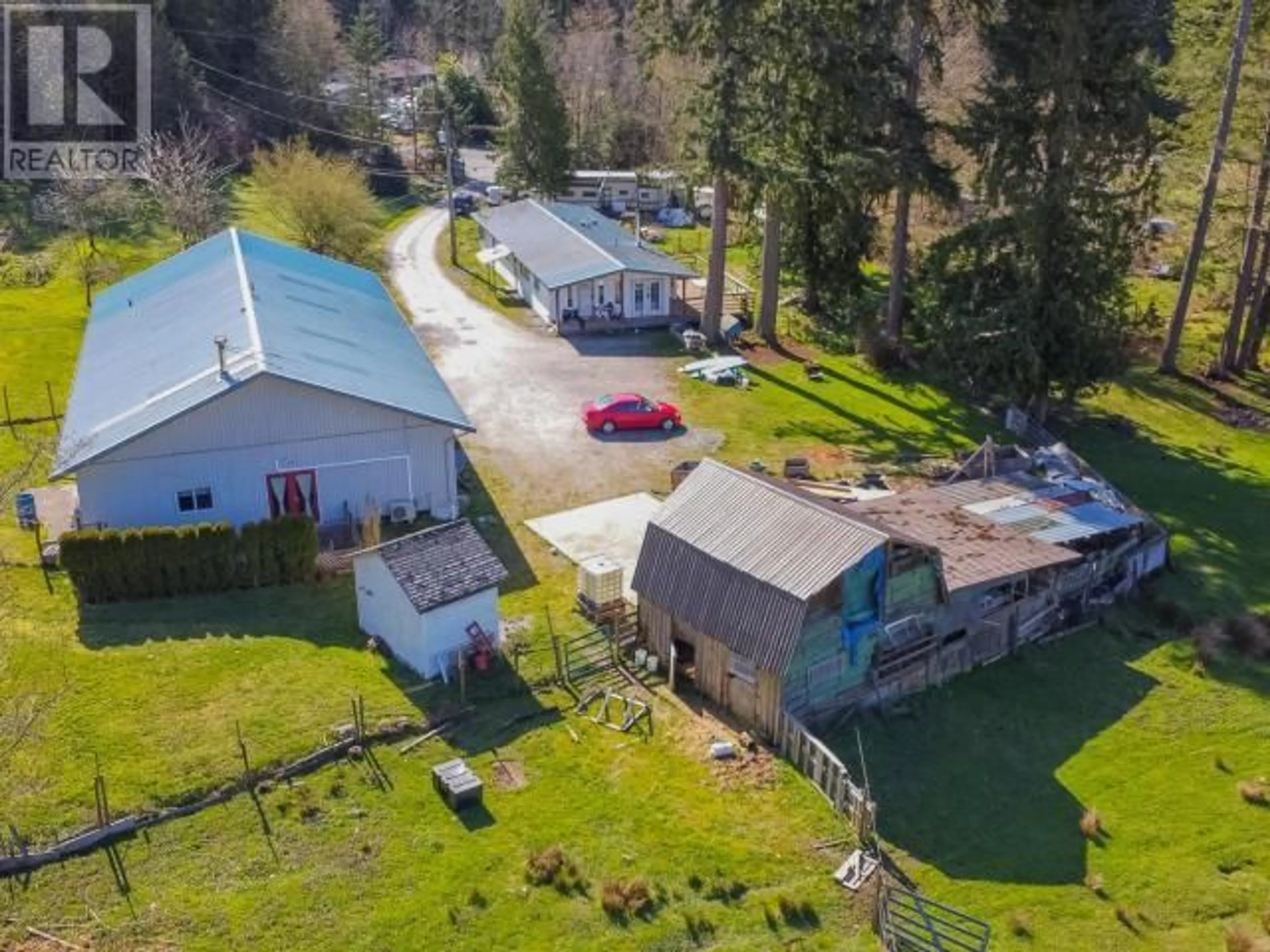 Frontside or backside of a home for 3527 PADGETT RD, Powell River British Columbia V8A0S7