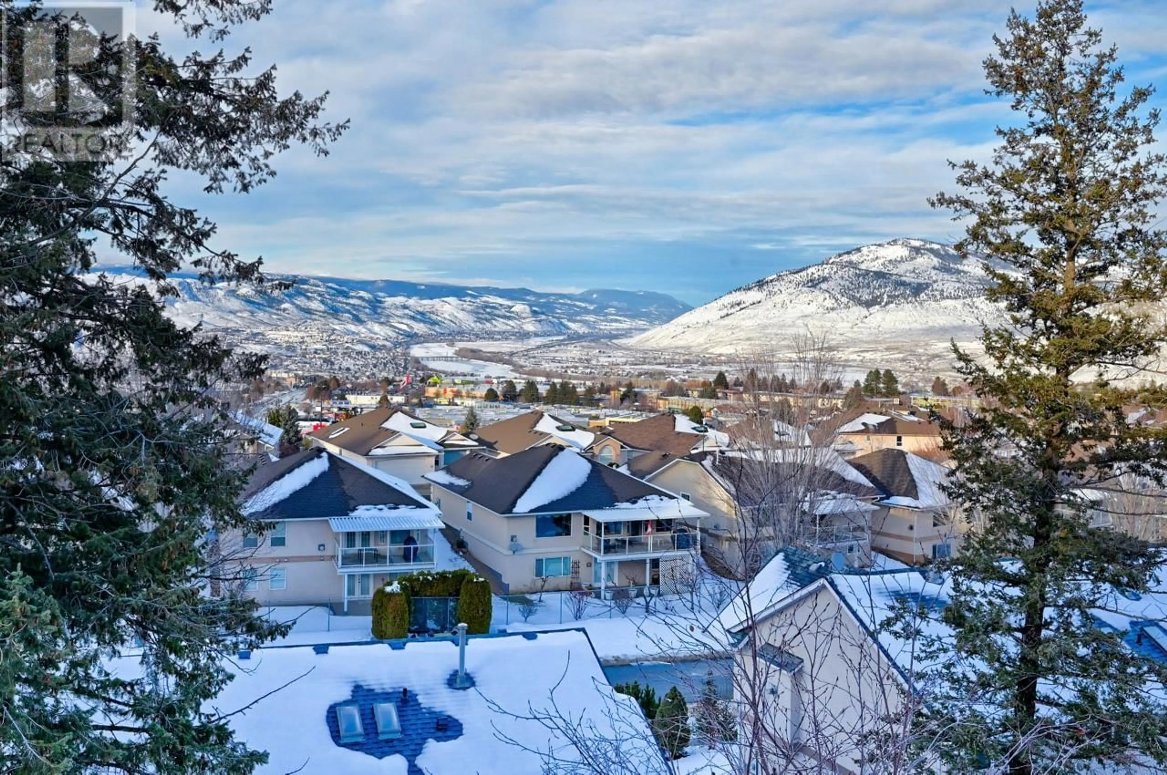 A pic from exterior of the house or condo for 422 AZURE PLACE, Kamloops British Columbia V2E2R2