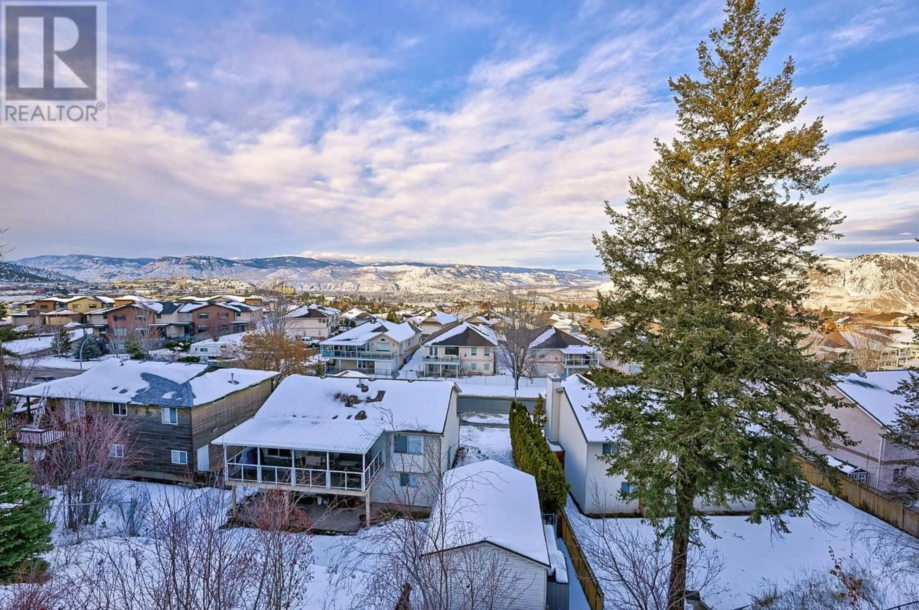 A pic from exterior of the house or condo for 422 AZURE PLACE, Kamloops British Columbia V2E2R2