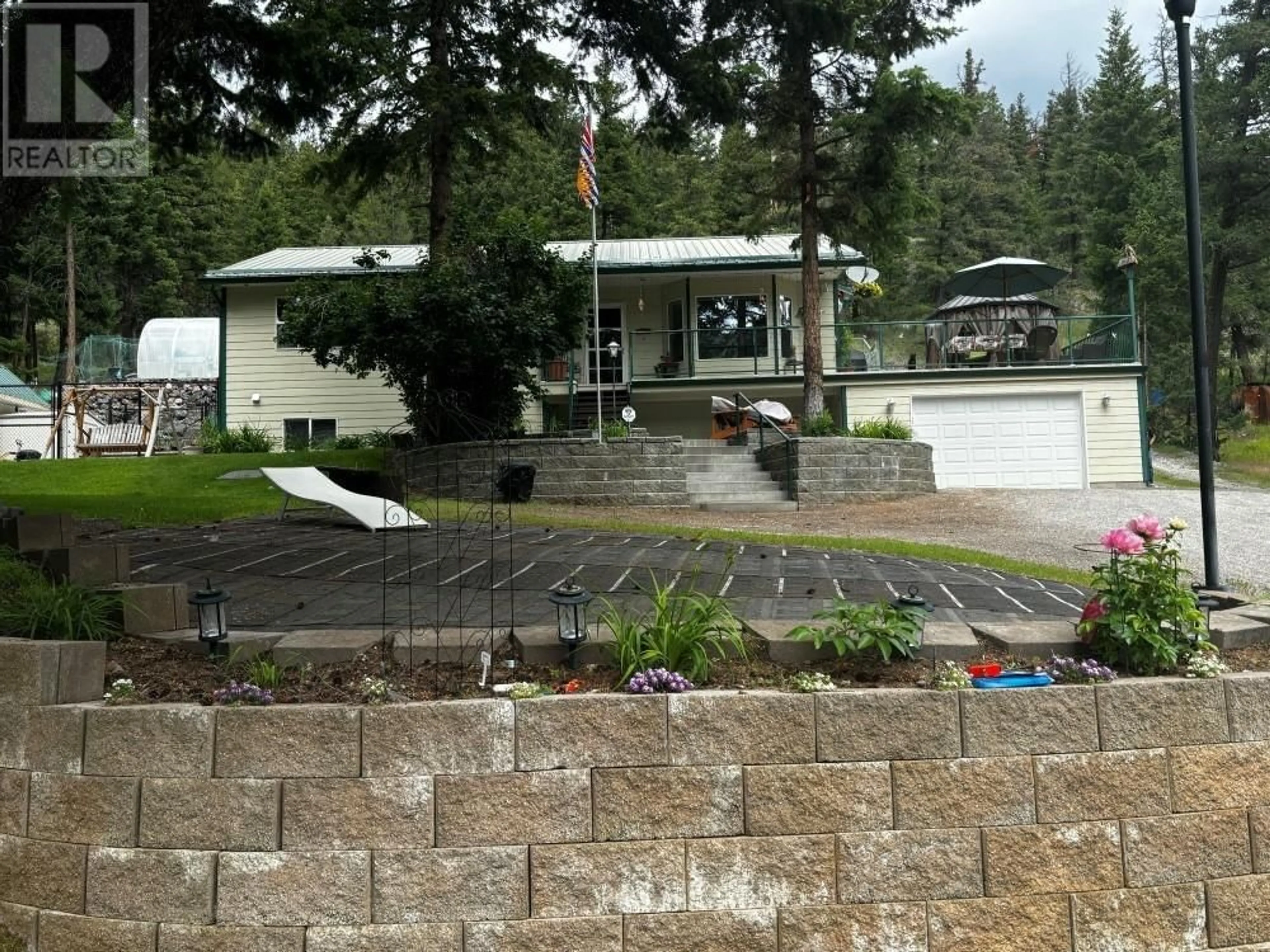 Outside view for 2297 LOON LAKE RD, Loon Lake British Columbia V0K1H0