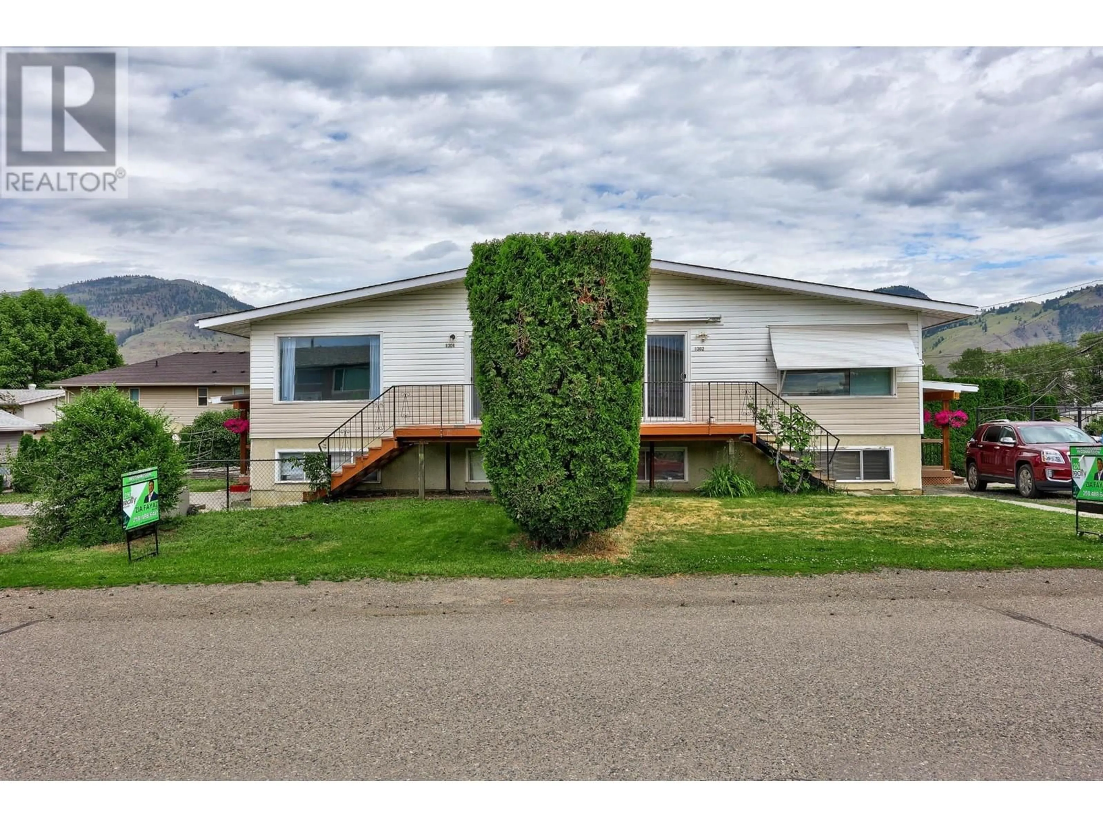 Frontside or backside of a home for 1302/1304 SITKA STREET, Kamloops British Columbia V2B2V9