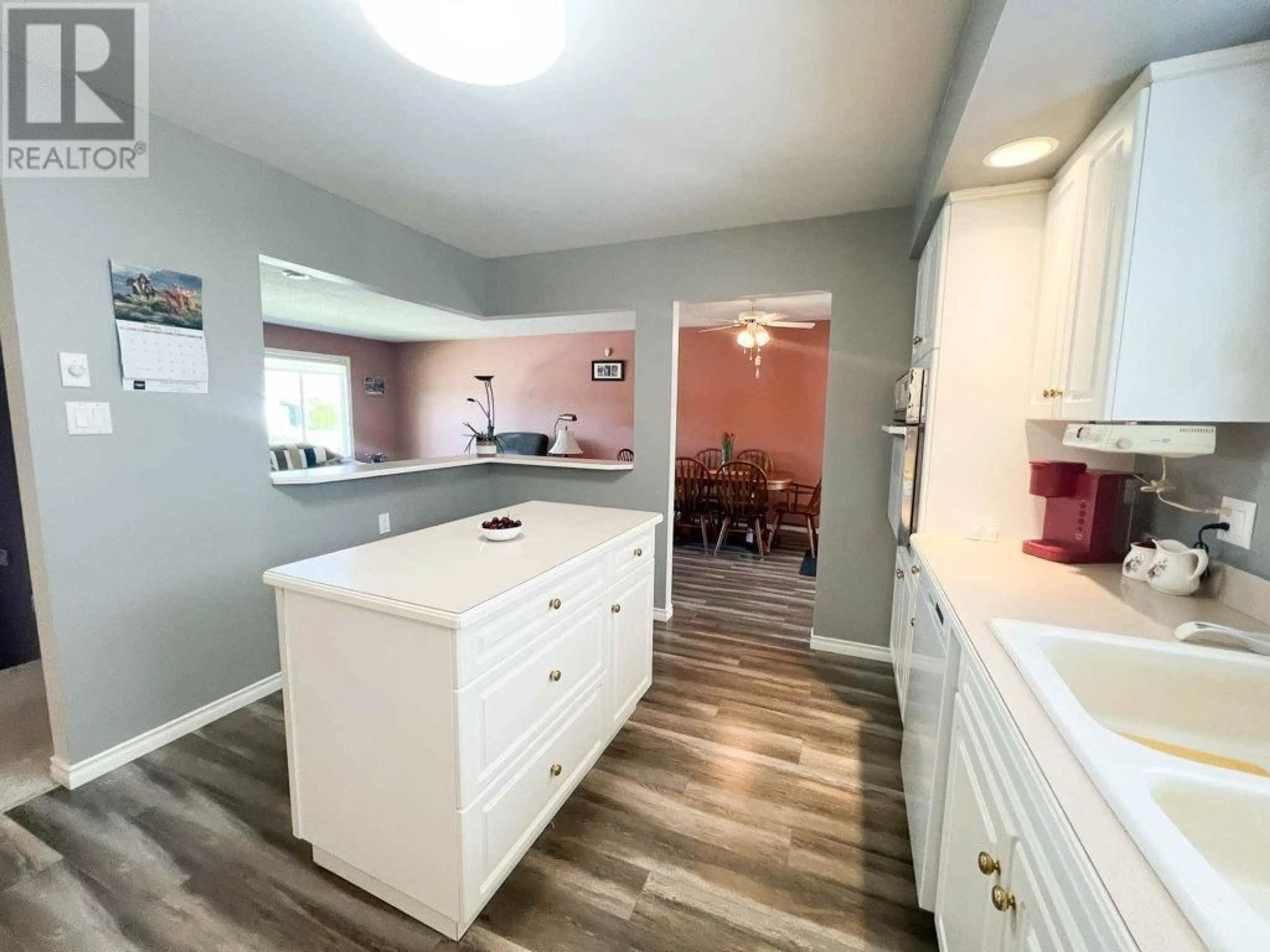 Open concept kitchen, unknown for 2819 CRANNA CRESCENT, Merritt British Columbia V1K1E5