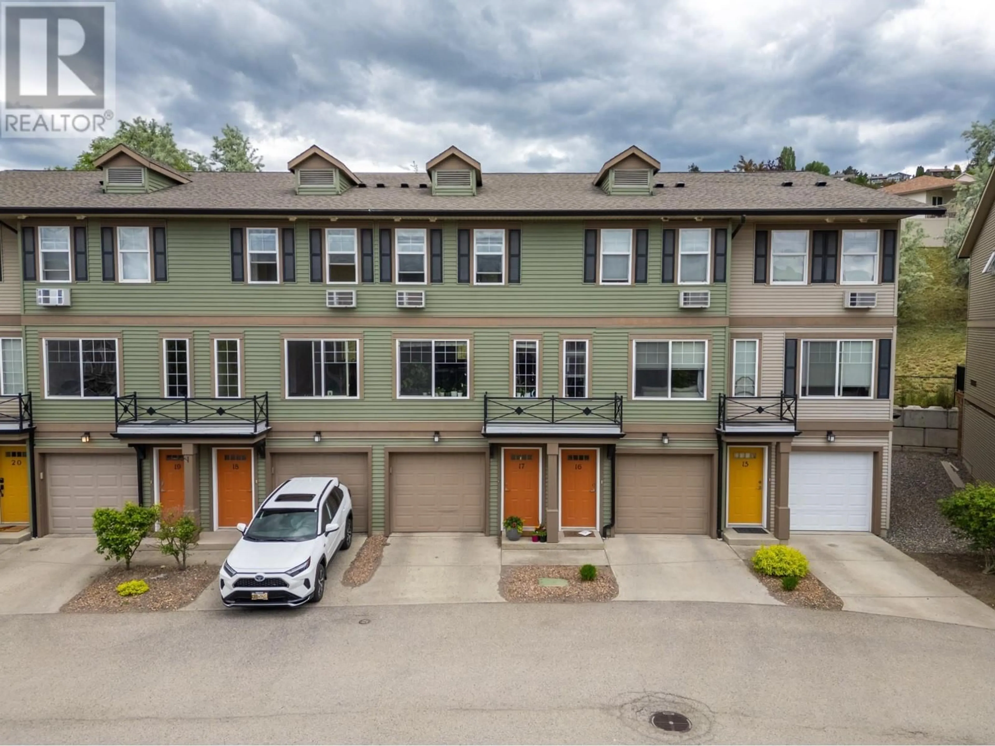 A pic from exterior of the house or condo for 17-1970 BRAEVIEW PLACE, Kamloops British Columbia