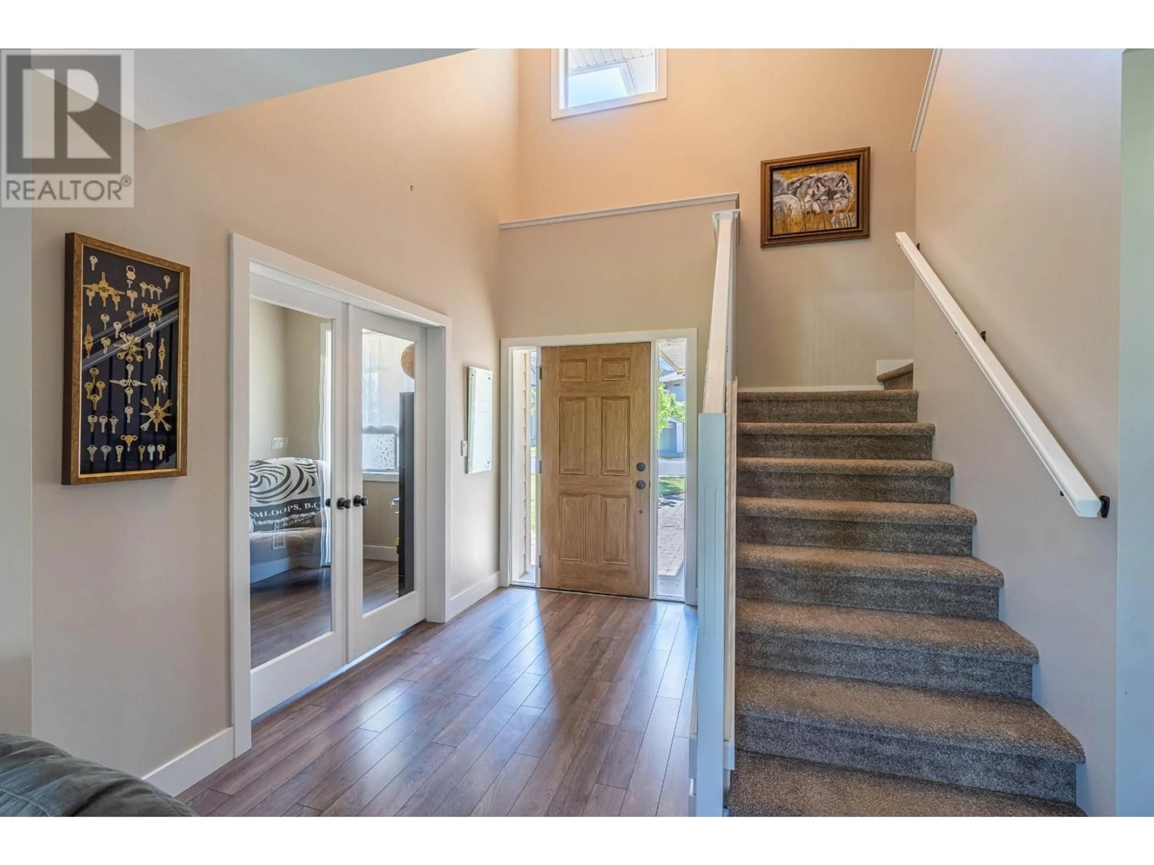 Indoor entryway for 2788 BEACHMOUNT CRES, Kamloops British Columbia V2B0E6