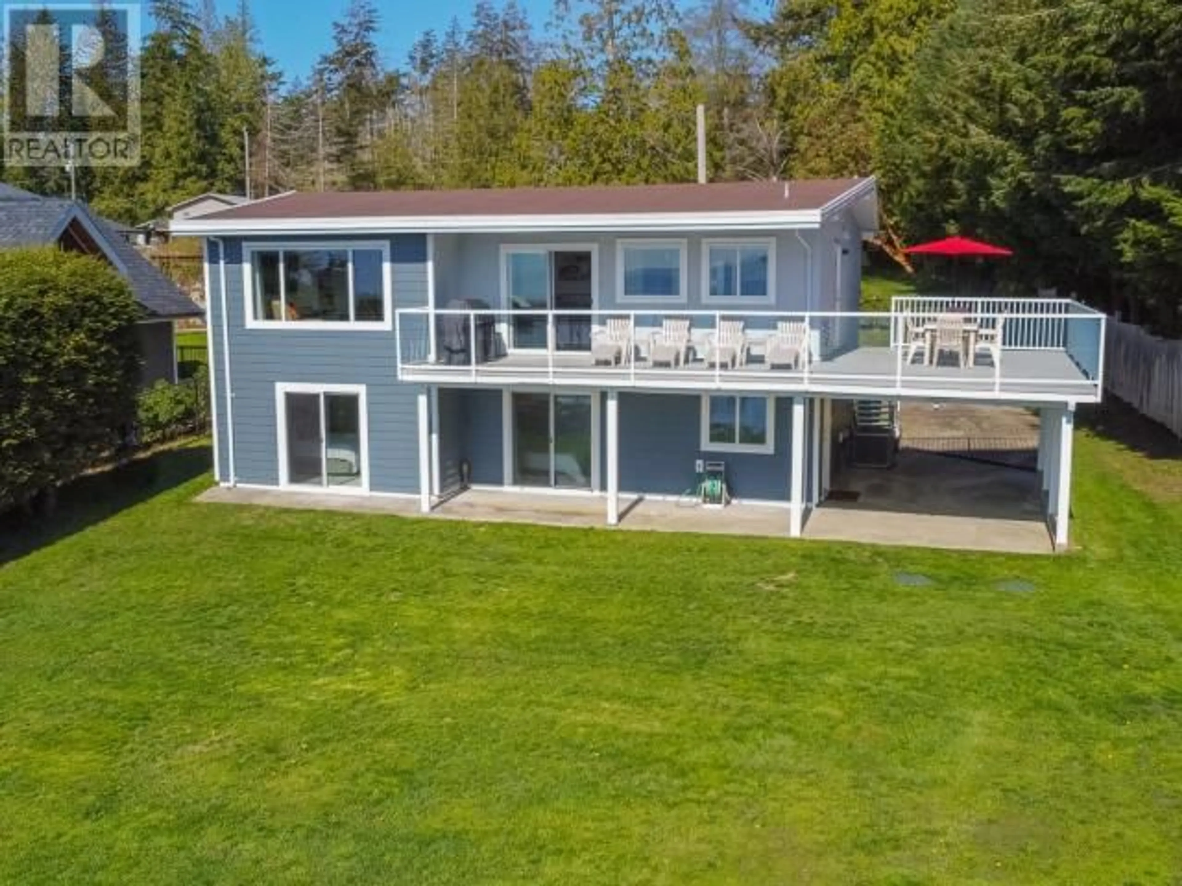 Frontside or backside of a home for 1752 HOLLINGSWORTH ROAD, Powell River British Columbia V8A0M4