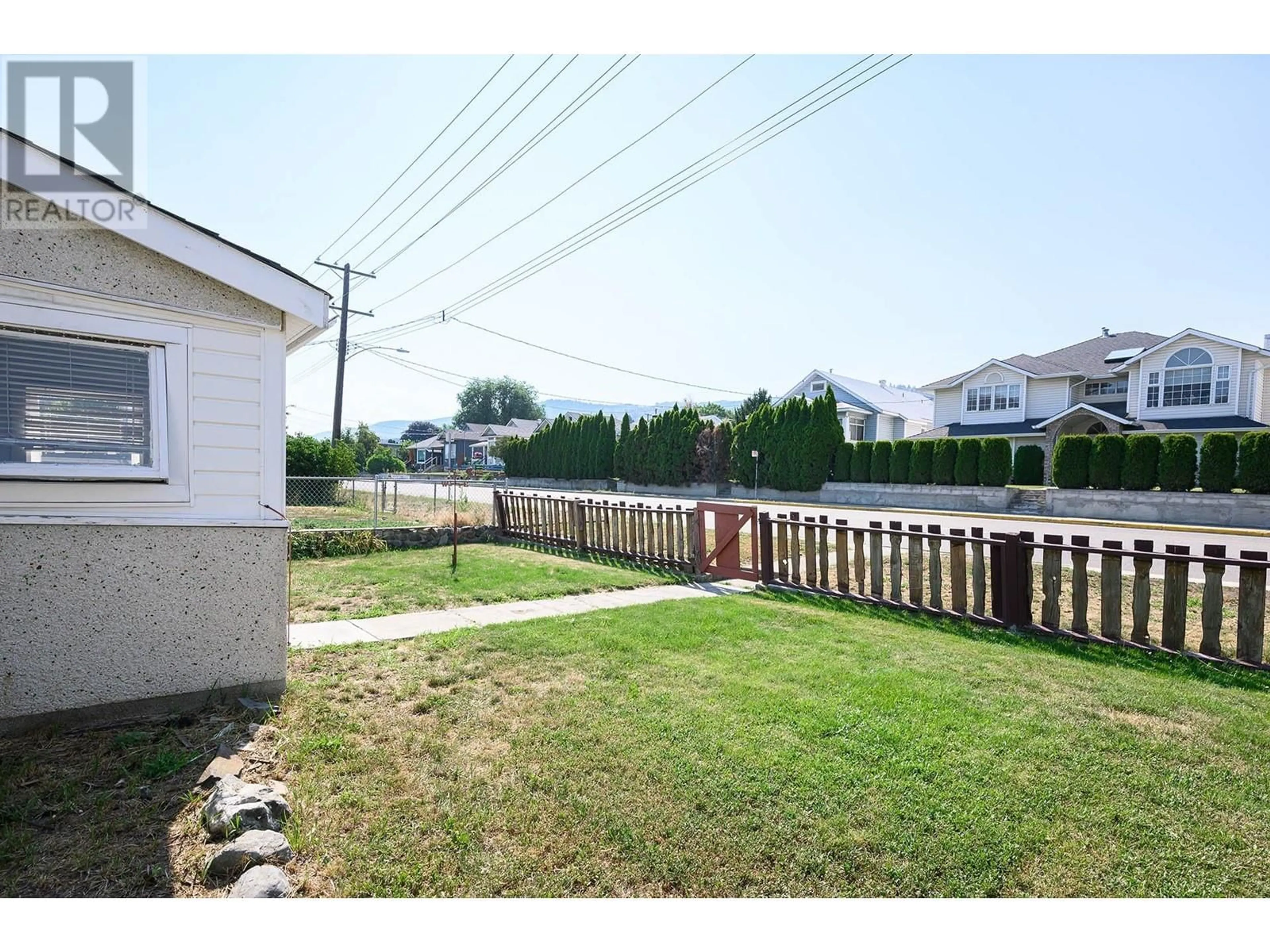 Patio, the fenced backyard for 922 COLUMBIA Street, Kamloops British Columbia V2C2V9