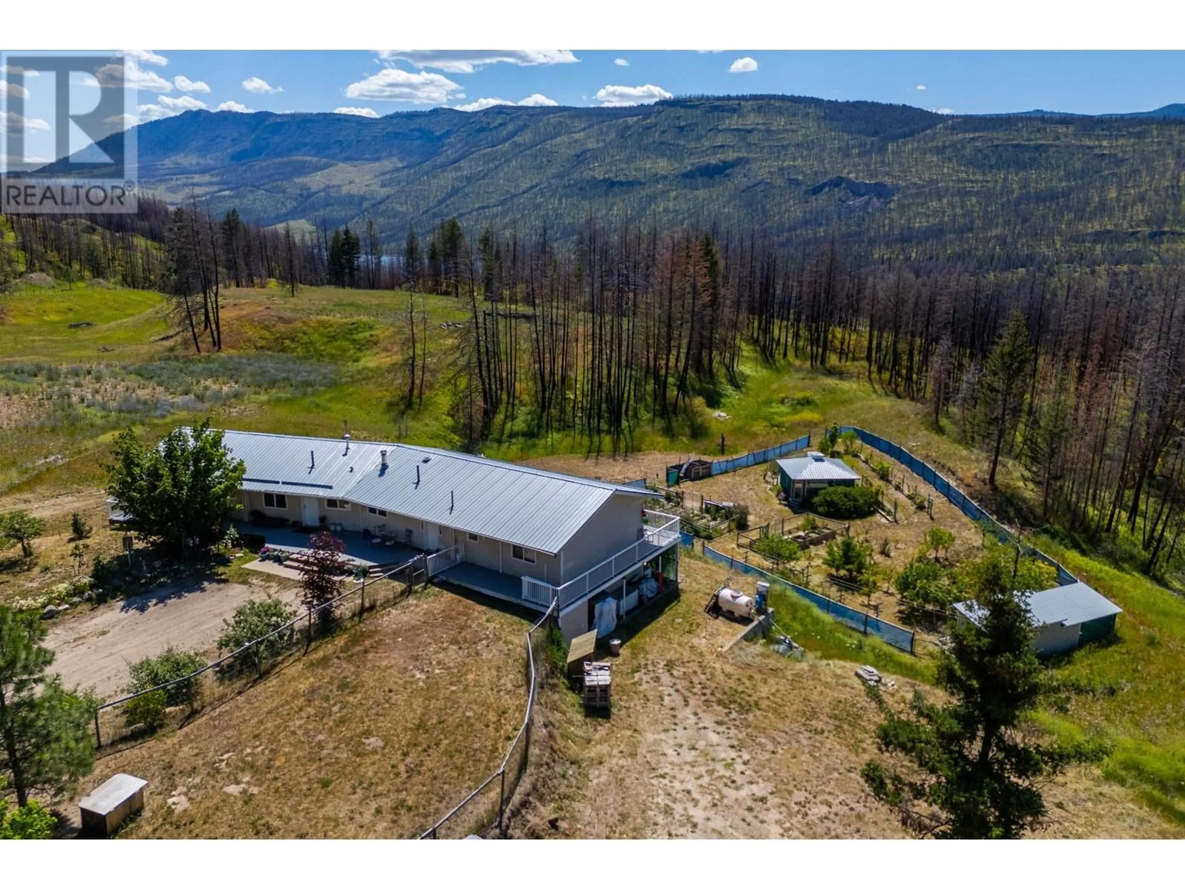 Outside view for 4085 PAXTON VALLEY RD, Monte Lake/Westwold British Columbia