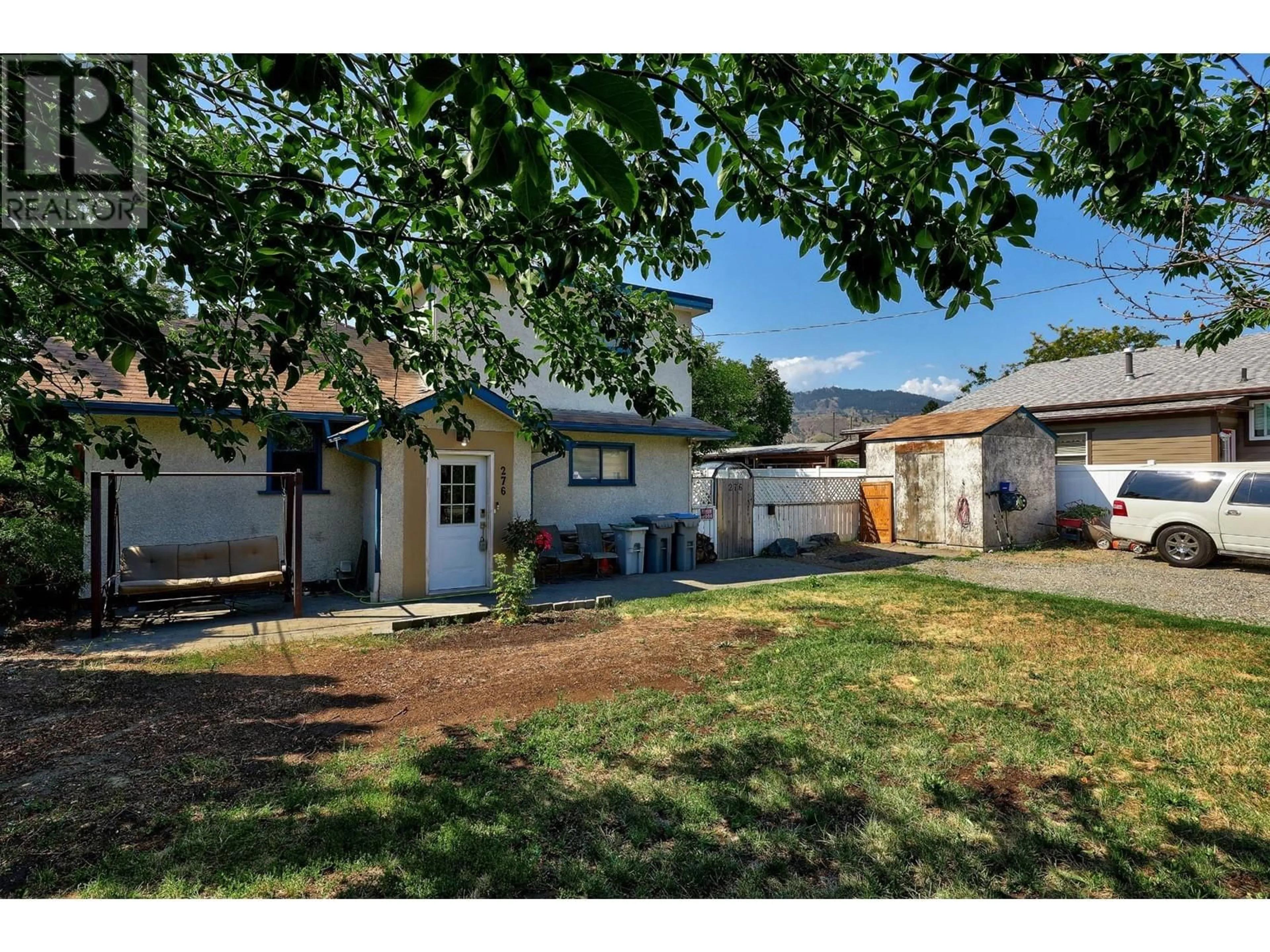 Fenced yard for 276 WALNUT AVE, Kamloops British Columbia