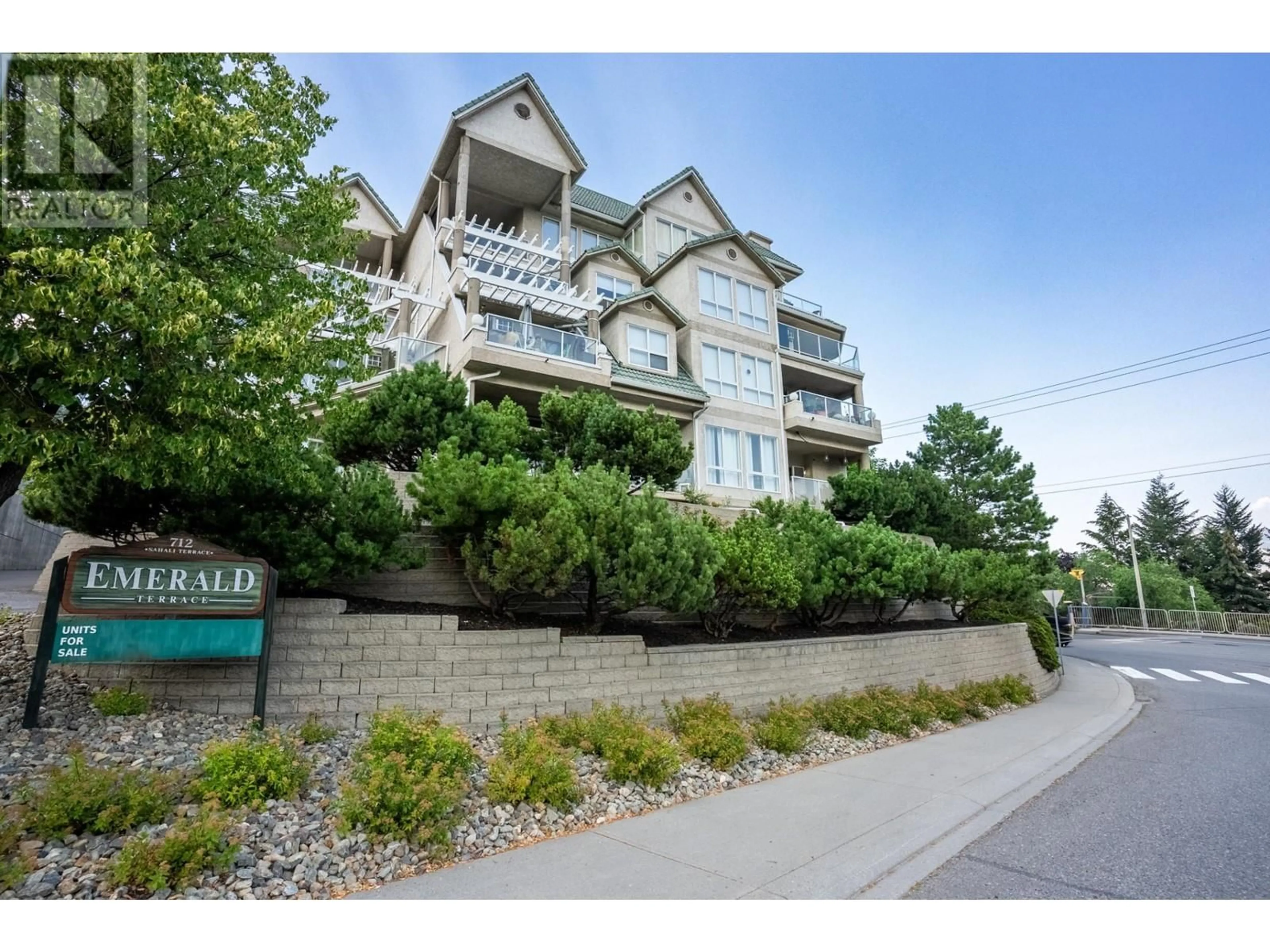 A pic from exterior of the house or condo, the street view for 202-712 SAHALI TERRACE, Kamloops British Columbia V2C6T2