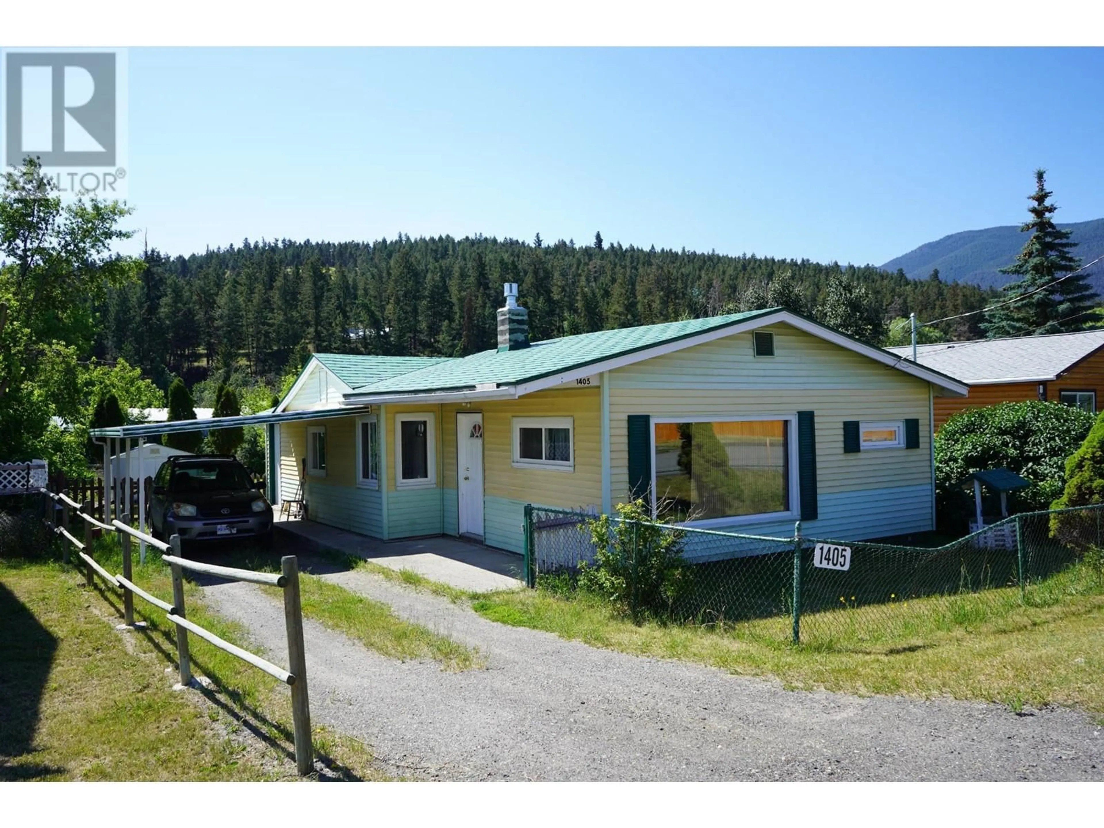 Outside view for 1405 SOUES STREET, Clinton British Columbia V0K1K0