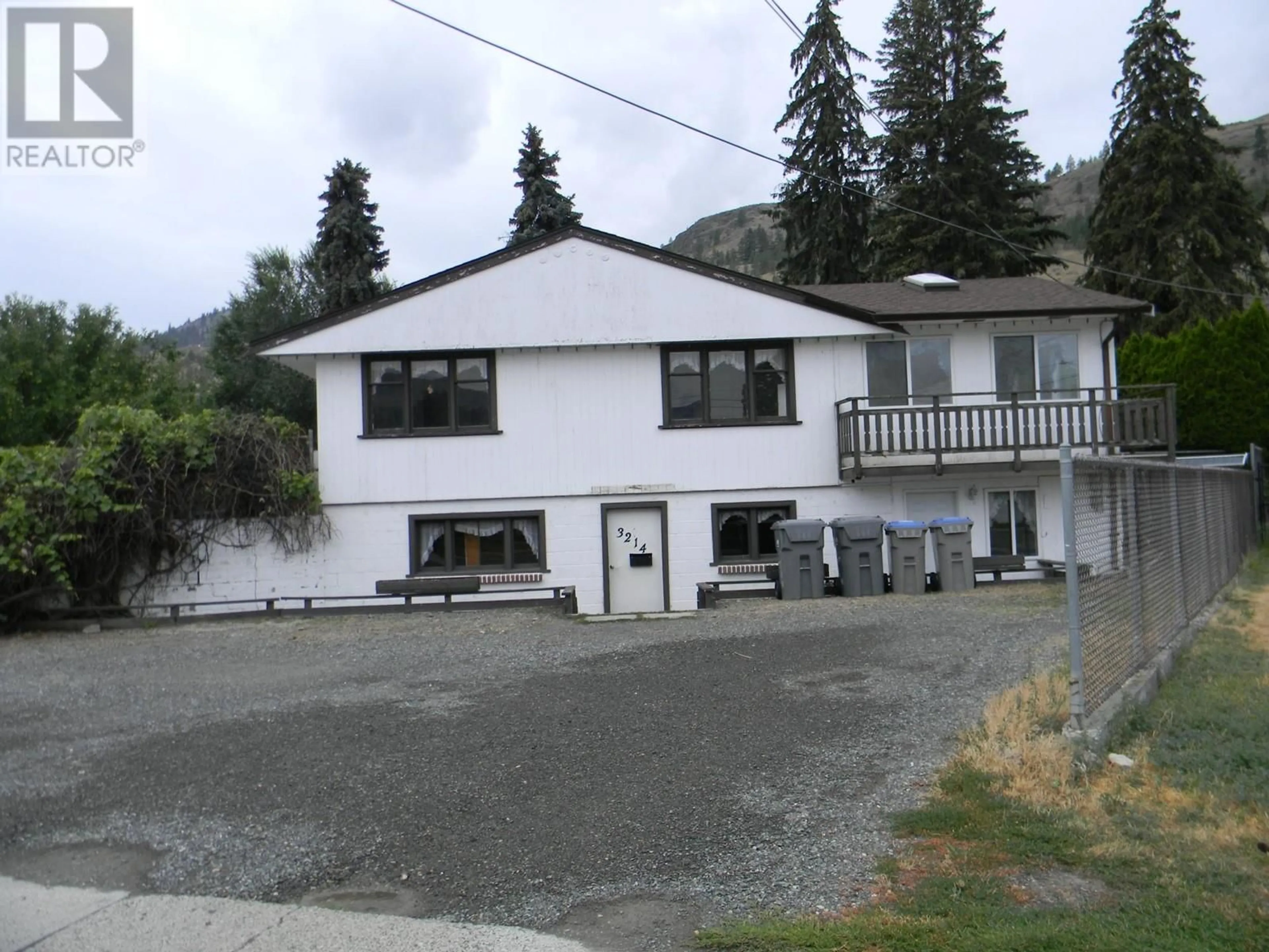 Frontside or backside of a home, the front or back of building for 3214 Hargraves Place, Kamloops British Columbia V2B8H3