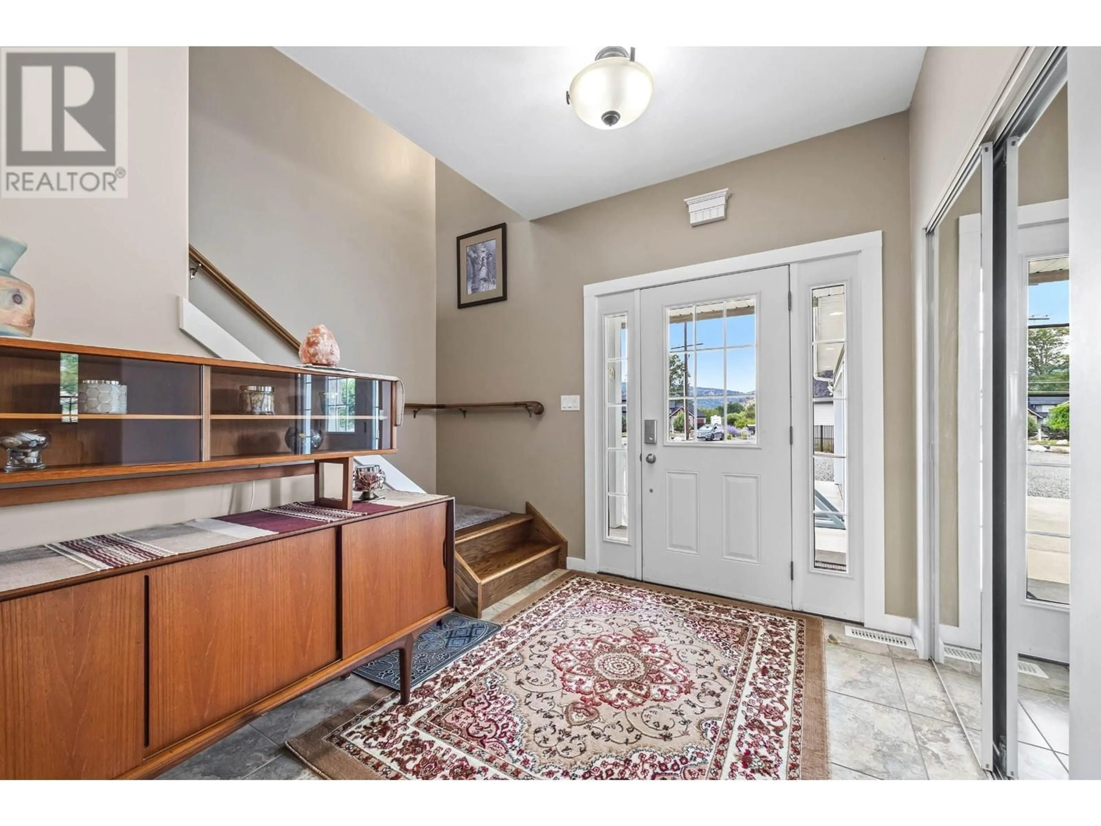 Indoor entryway, wood floors for 2477 BURGESS Avenue, Merritt British Columbia V1K1R3