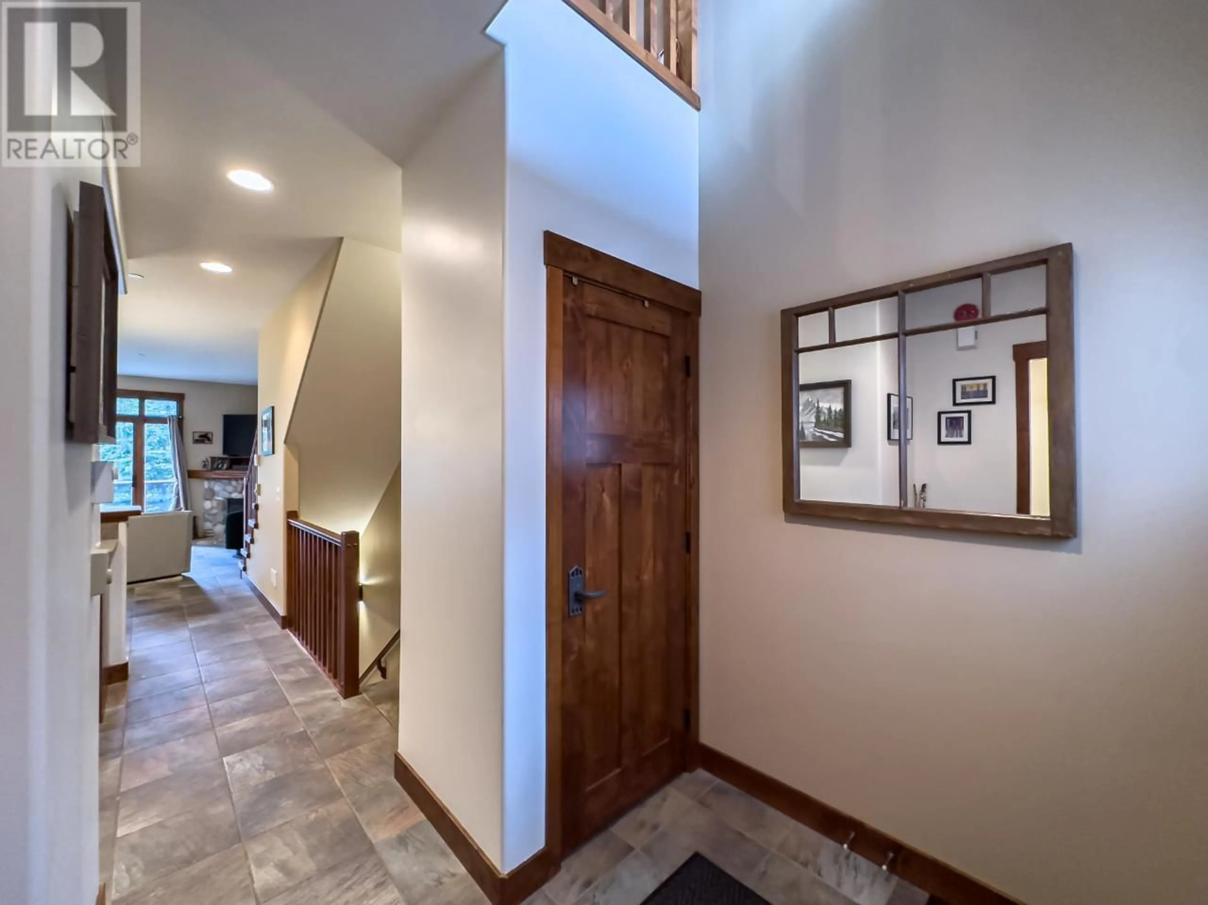 Indoor foyer, wood floors for 5035 VALLEY Drive Unit# 46, Kamloops British Columbia V0E5N0